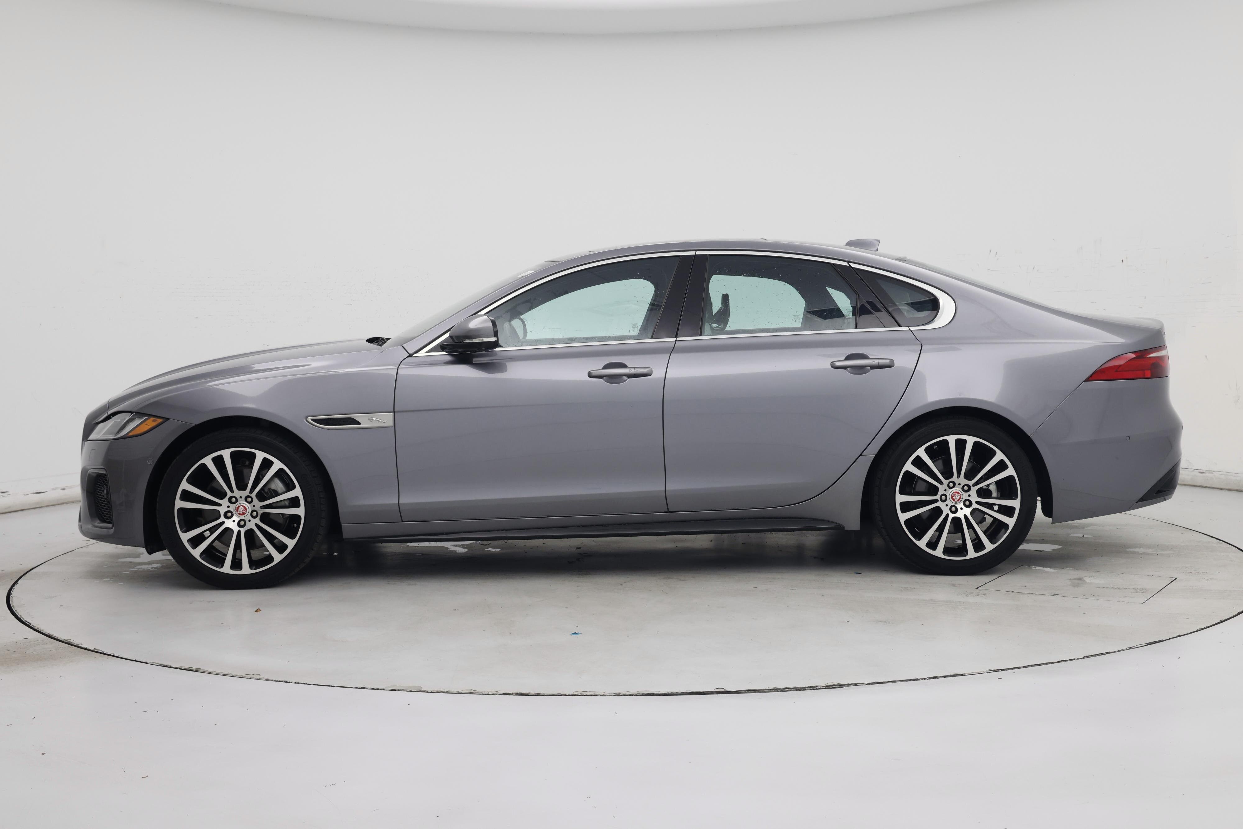 Thumbnail: 2021 Jaguar XF - 3