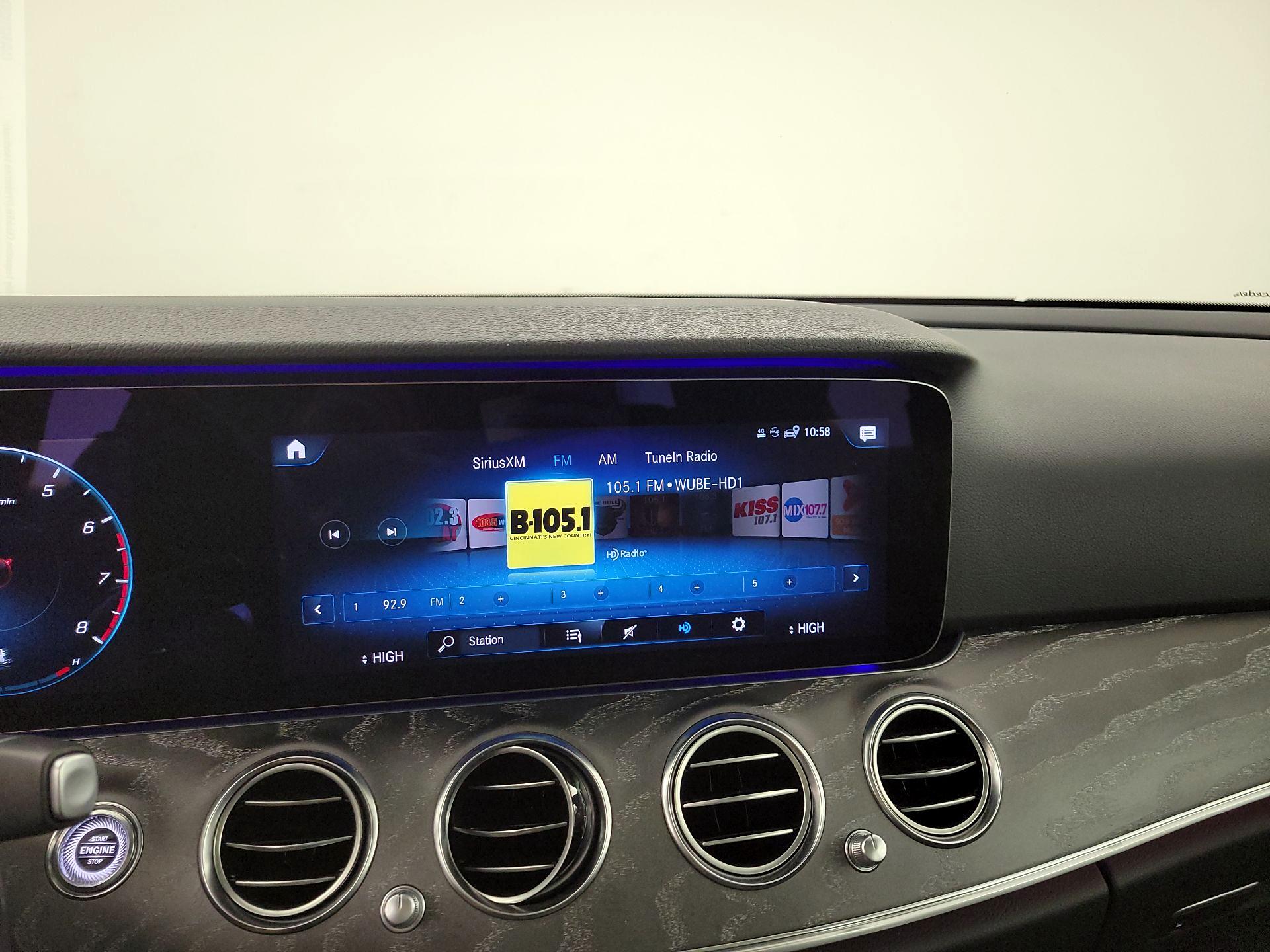 Thumbnail: 2021 Mercedes-Benz E-Class - 16