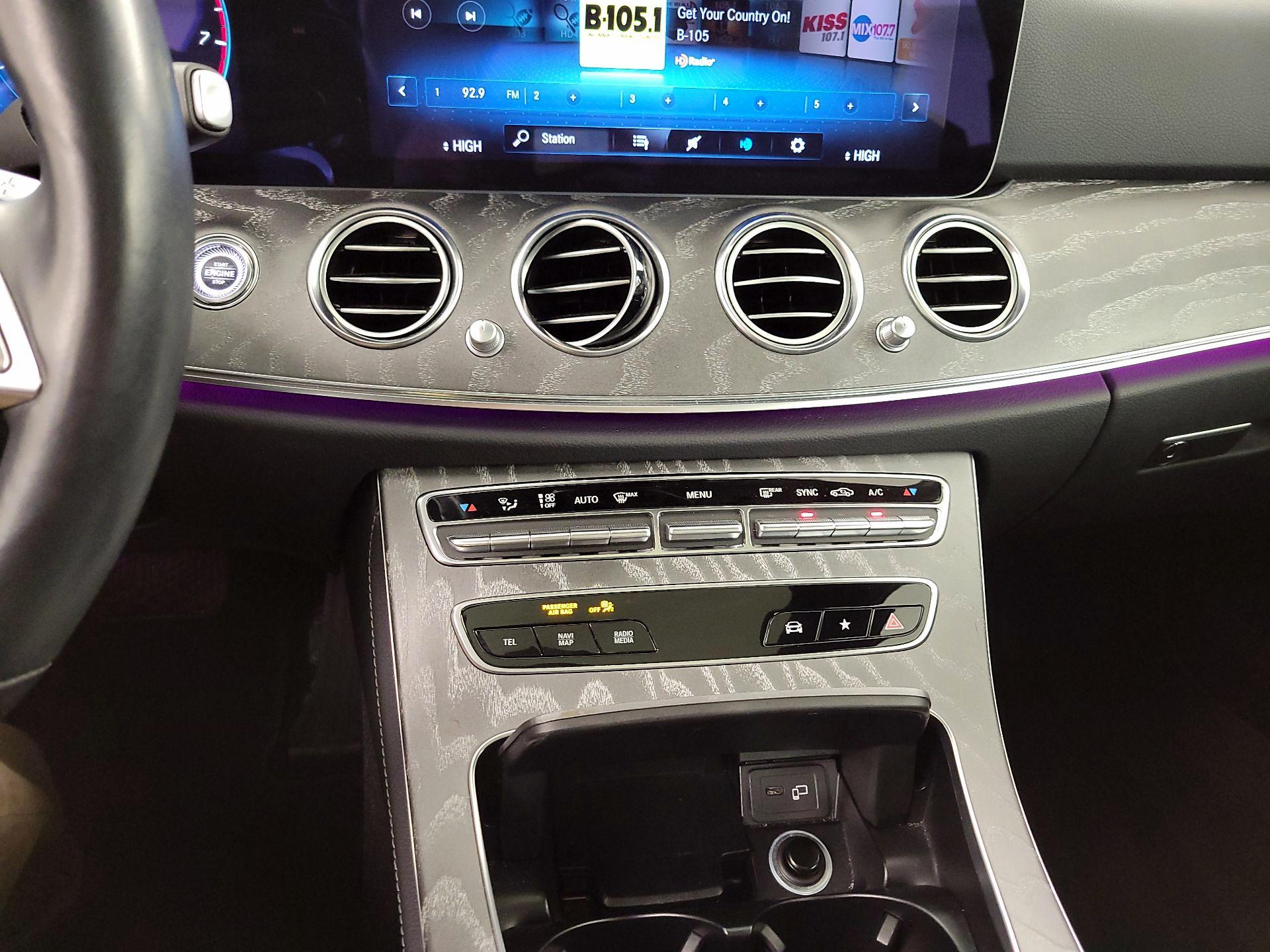 Thumbnail: 2021 Mercedes-Benz E-Class - 17