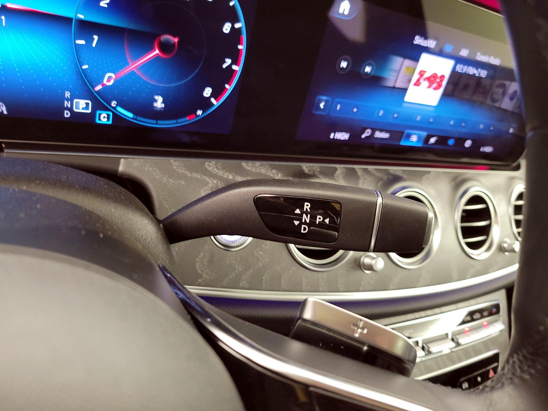 Thumbnail: 2021 Mercedes-Benz E-Class - 18