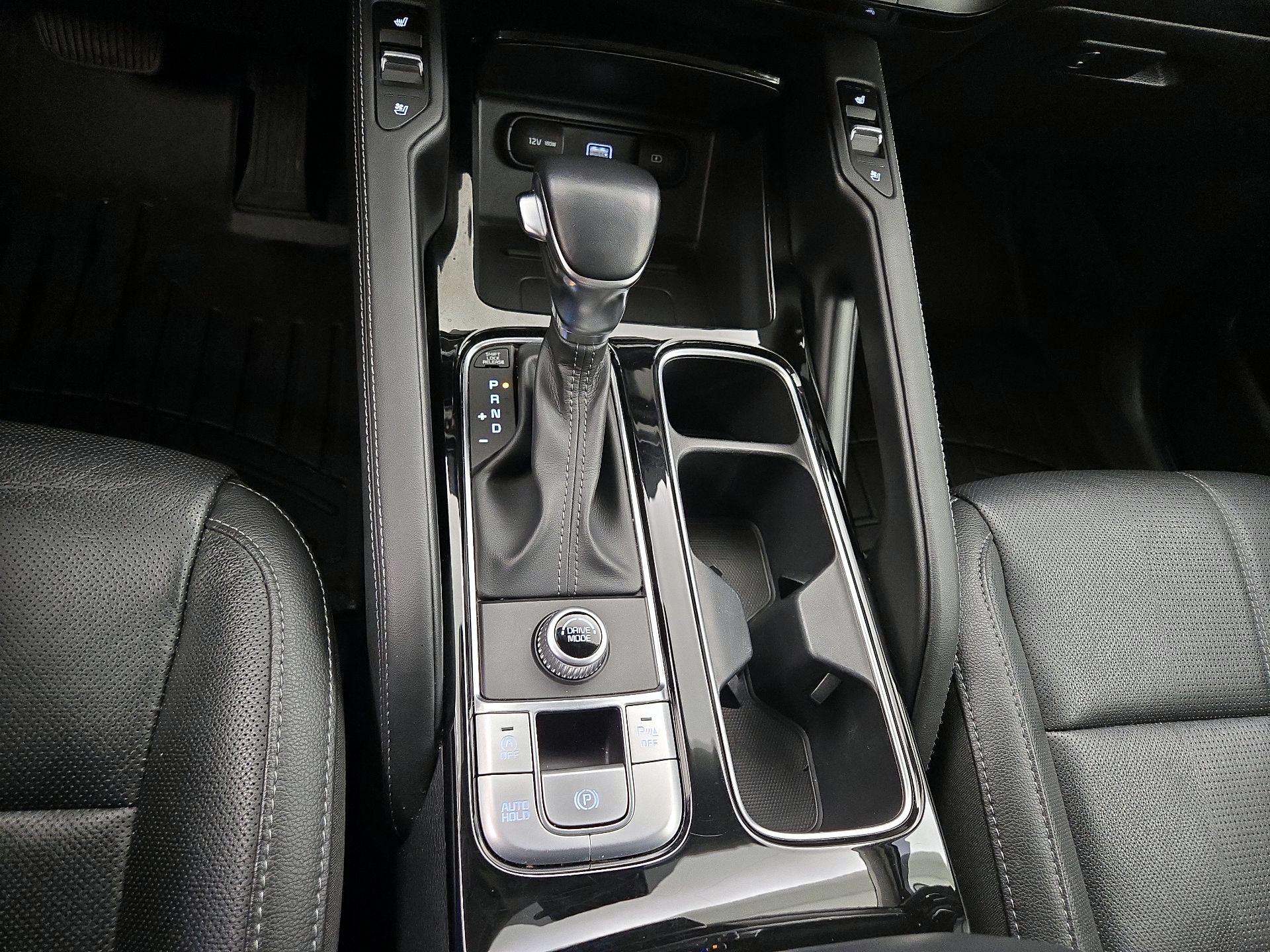 Thumbnail: 2021 Kia Telluride - 18