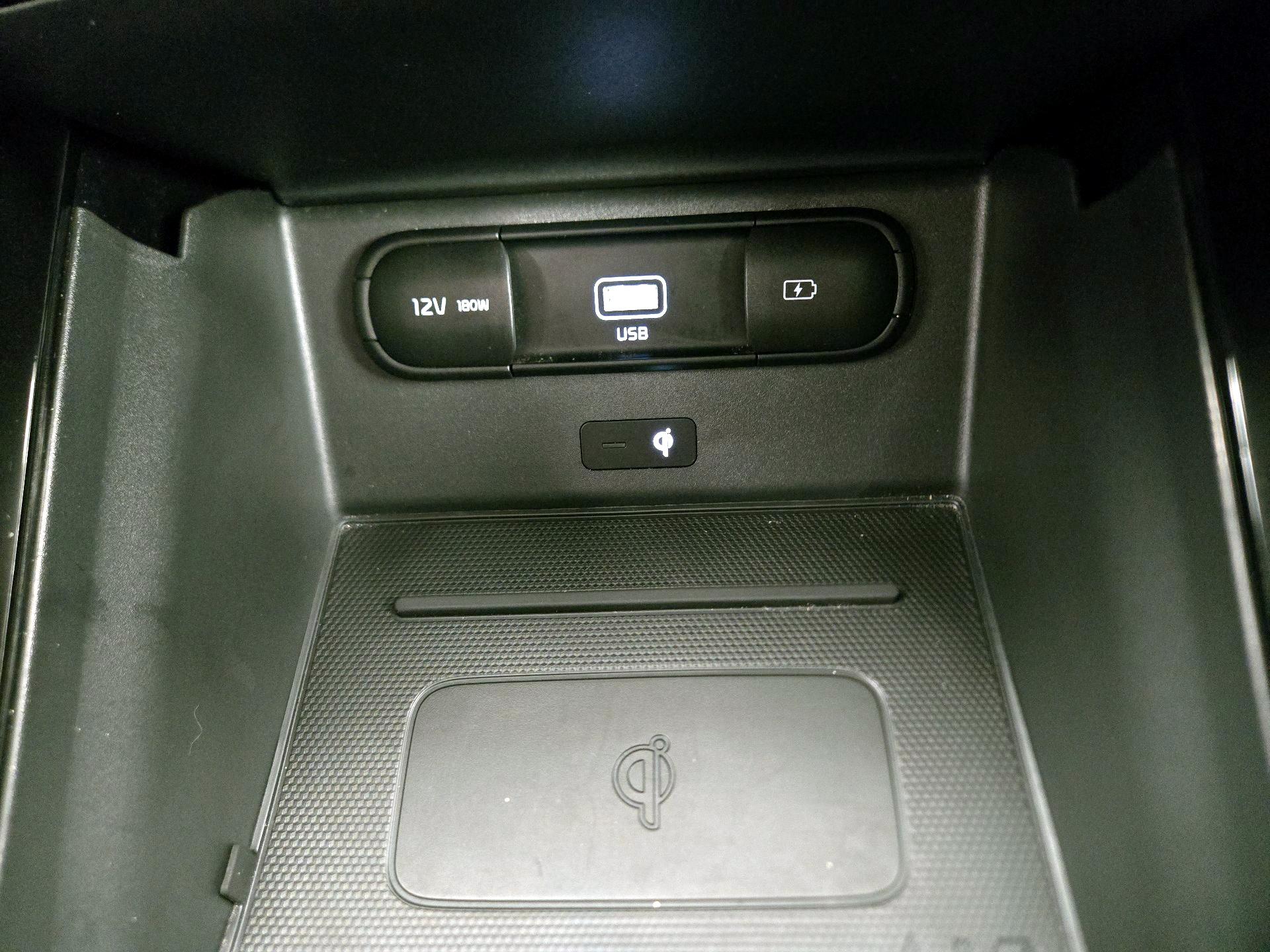 Thumbnail: 2021 Kia Telluride - 19