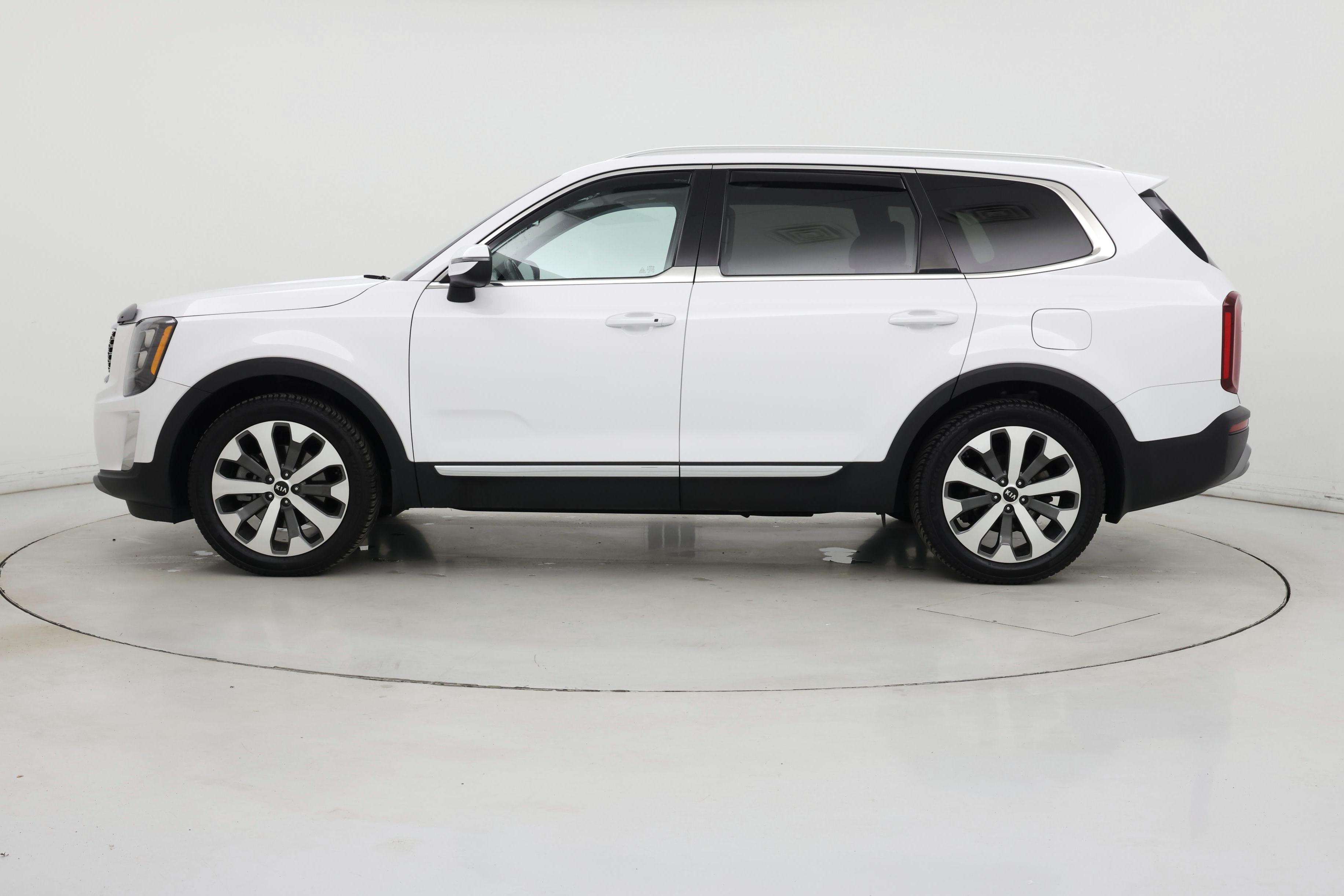 Thumbnail: 2021 Kia Telluride - 3