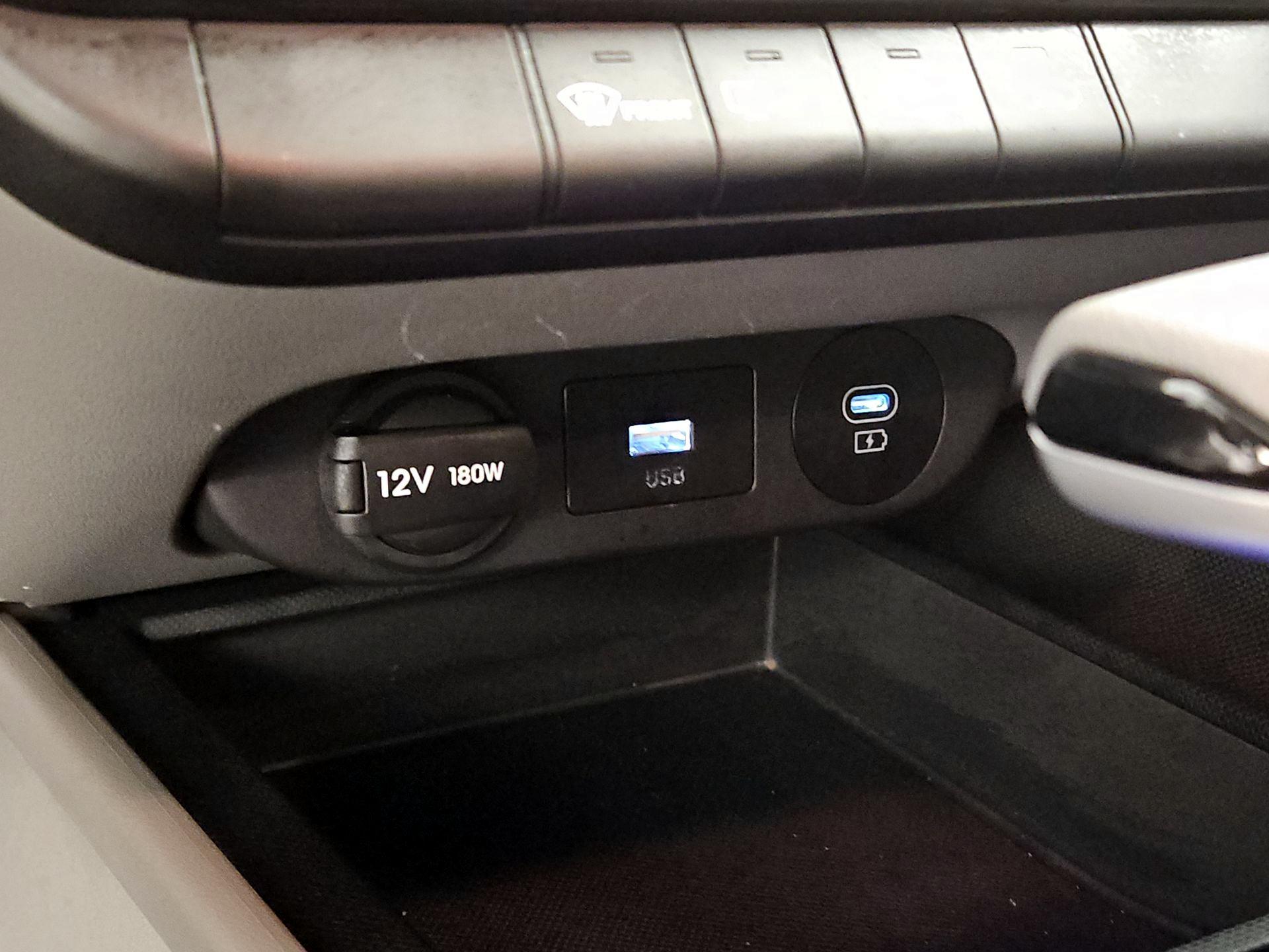 Thumbnail: 2024 Hyundai Elantra - 19
