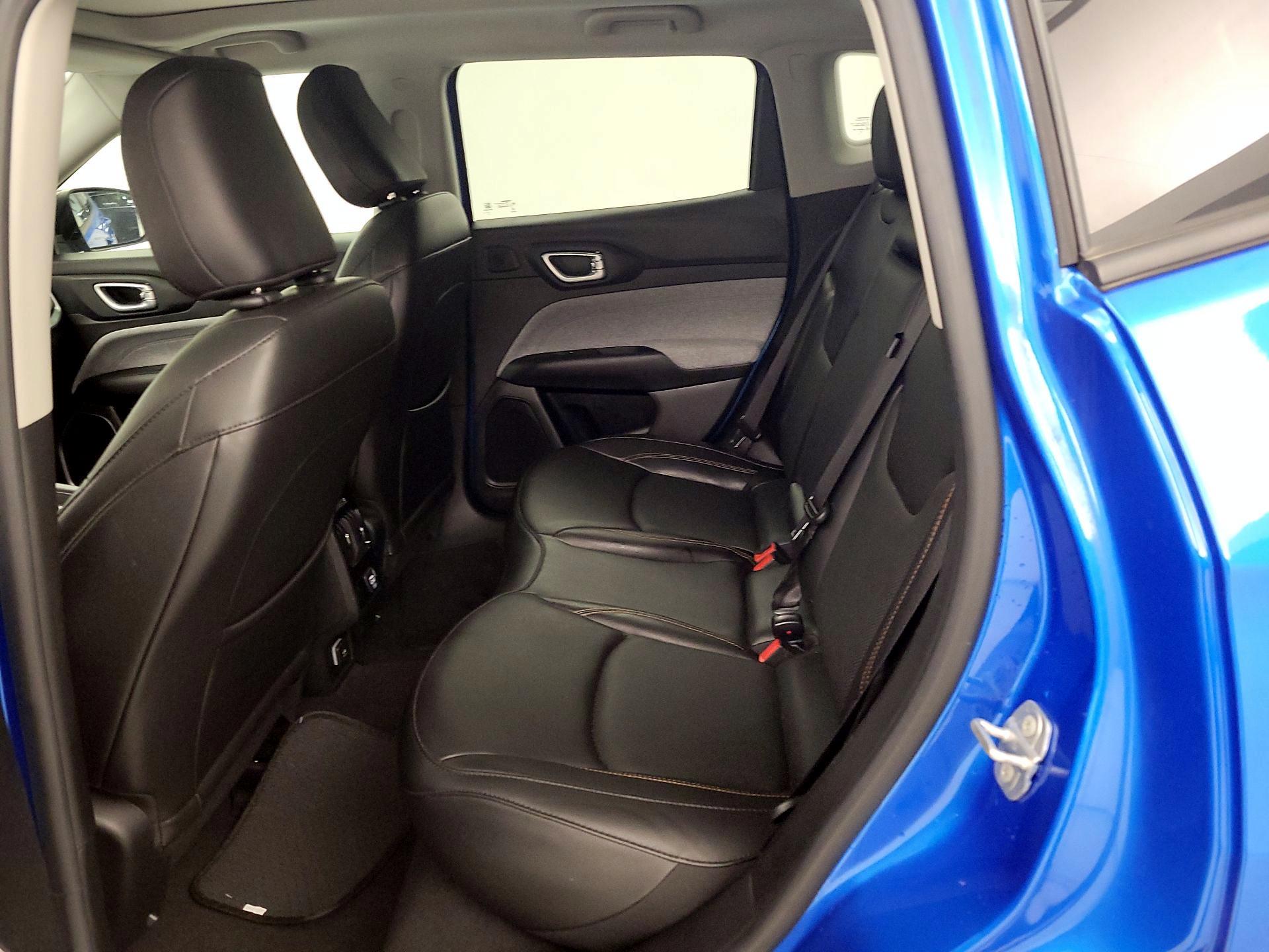 Thumbnail: 2022 Jeep Compass - 19