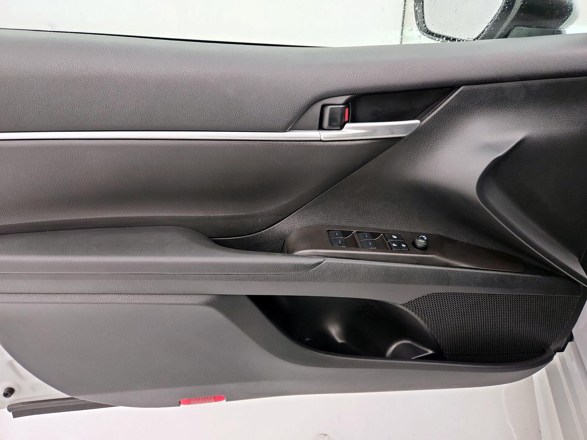 Thumbnail: 2024 Toyota Camry - 12