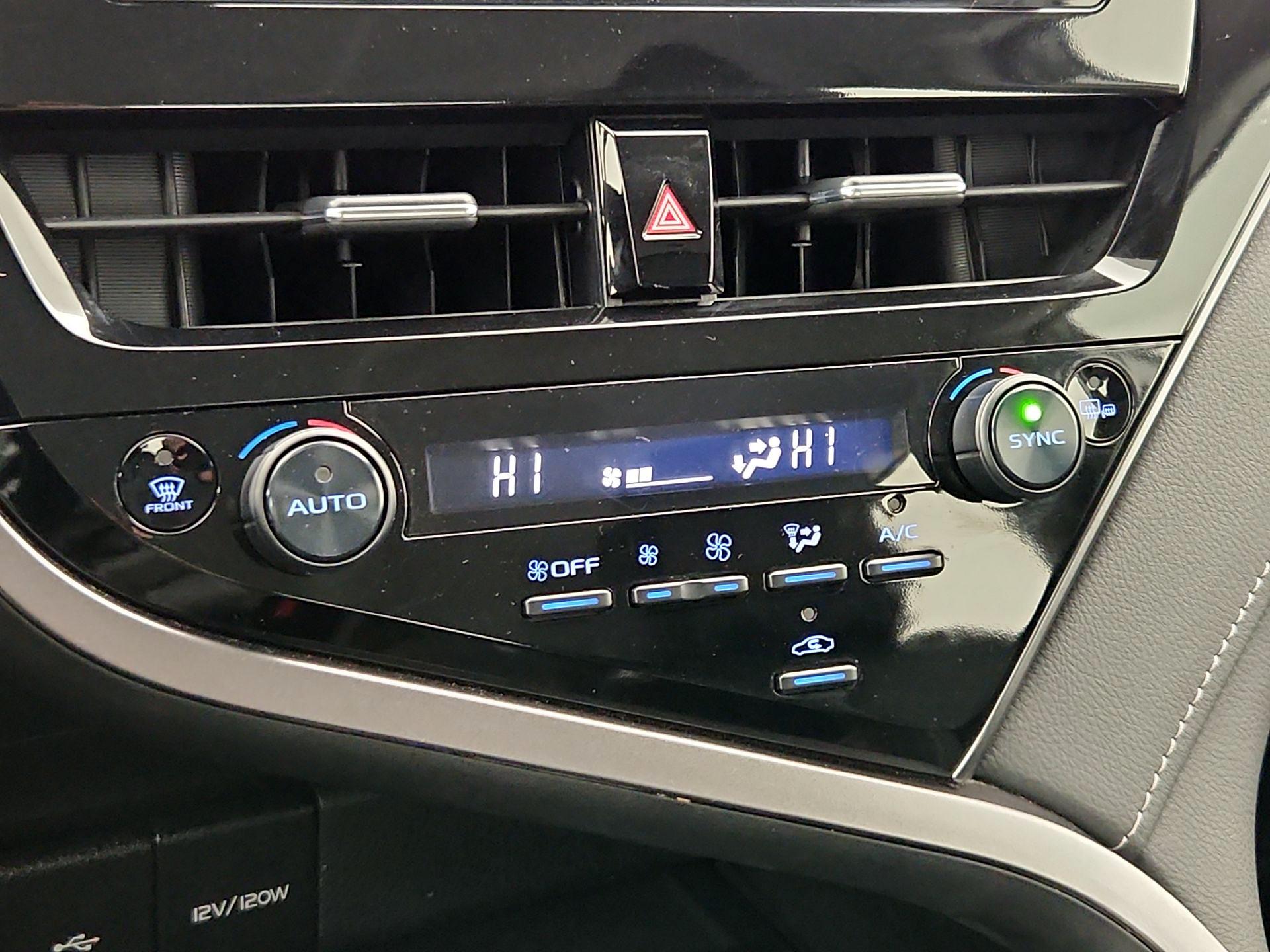 Thumbnail: 2024 Toyota Camry - 16