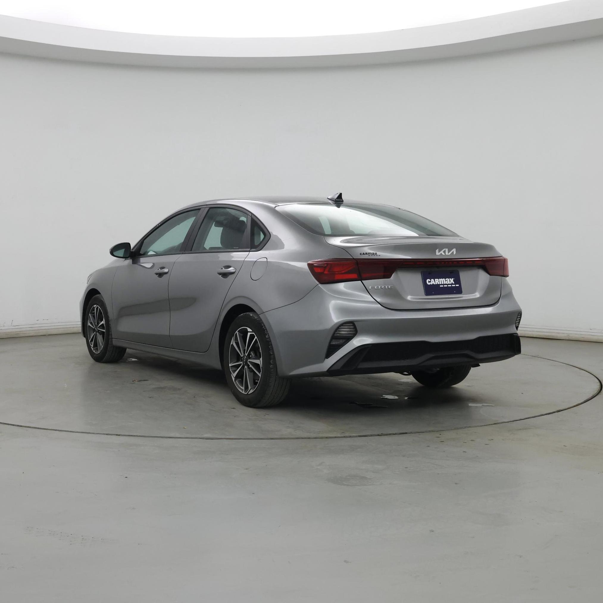 Thumbnail: 2023 Kia Forte - 2