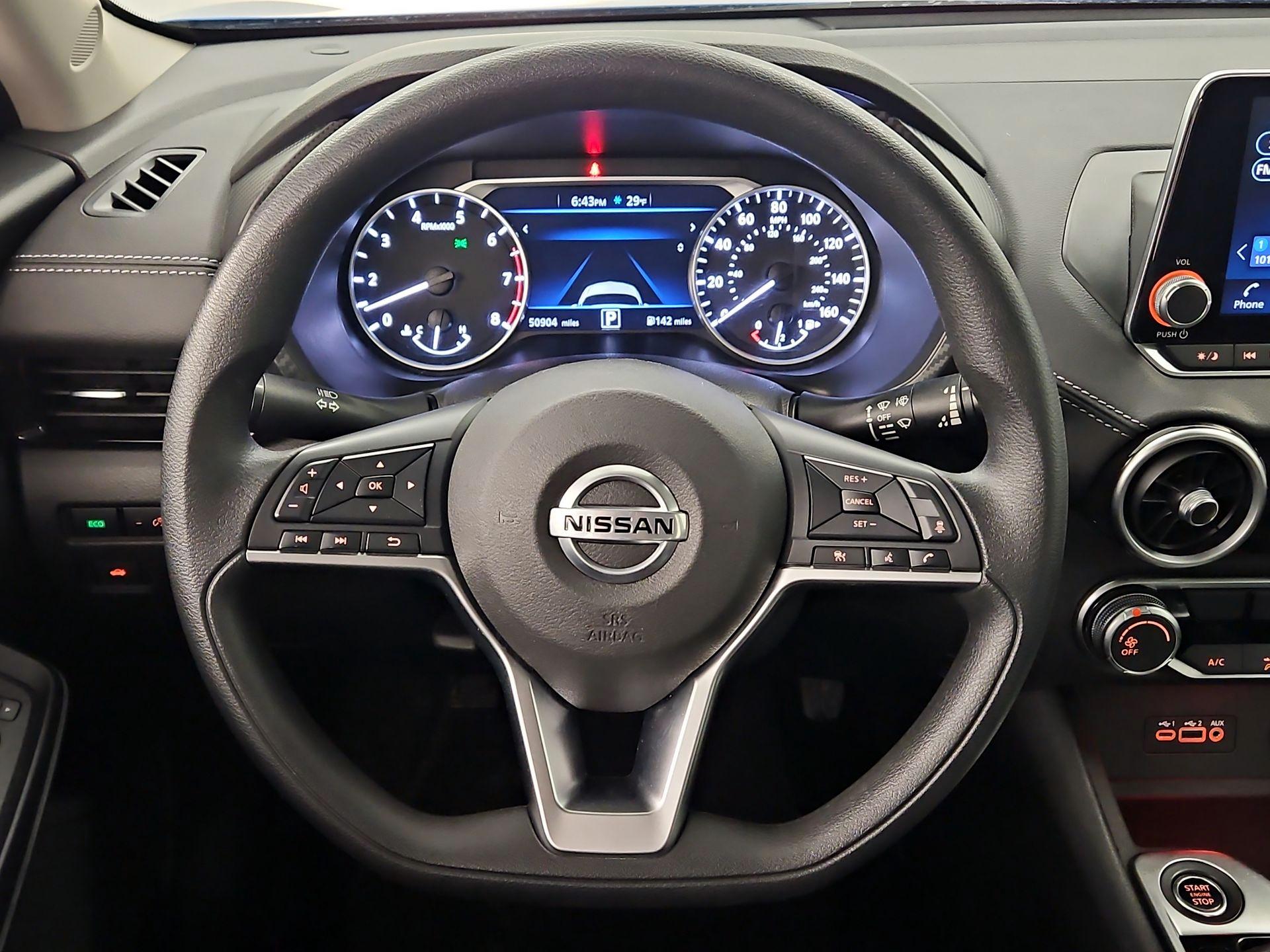 Thumbnail: 2023 Nissan Sentra - 10