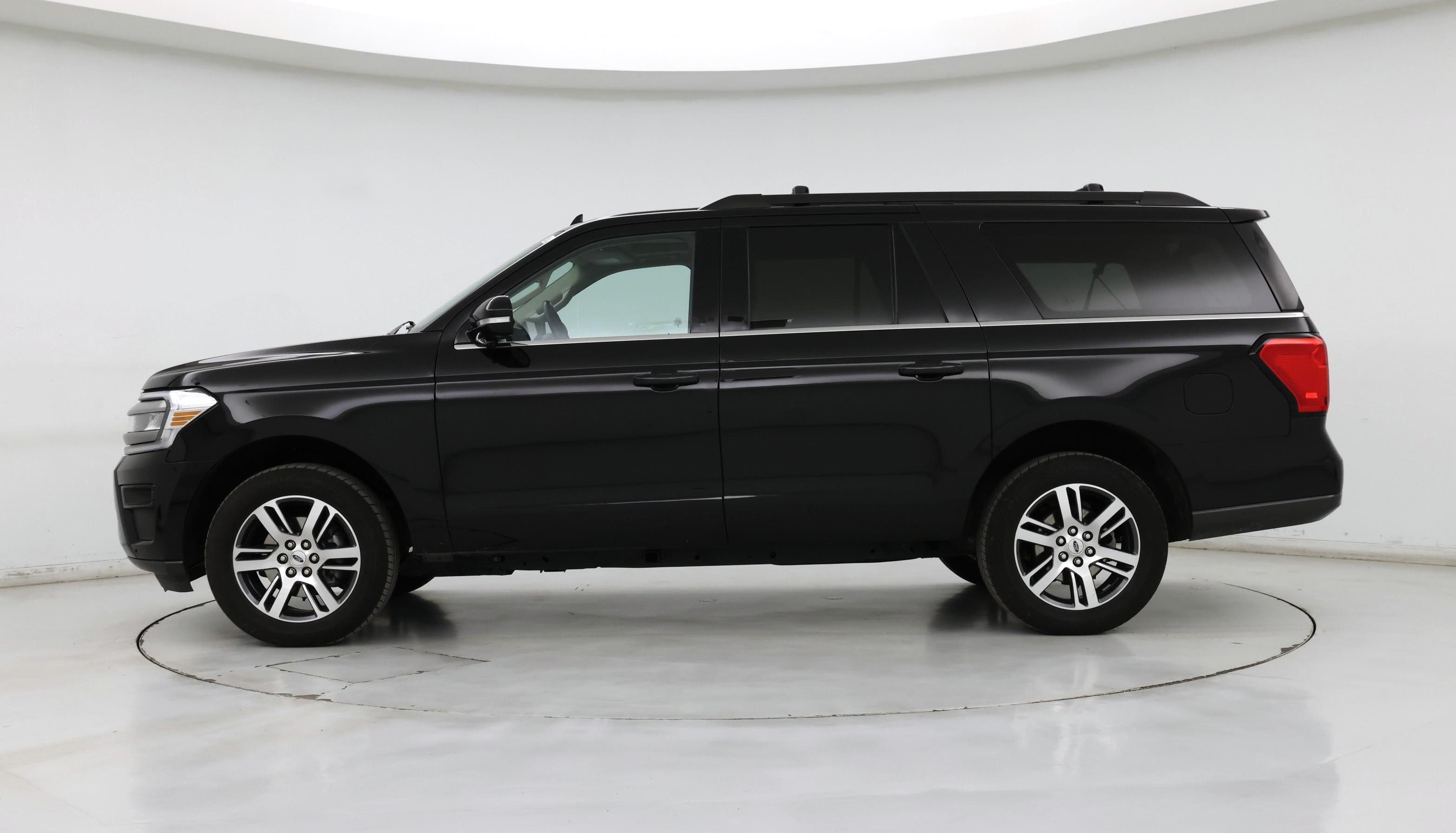 Thumbnail: 2023 Ford Expedition MAX - 3