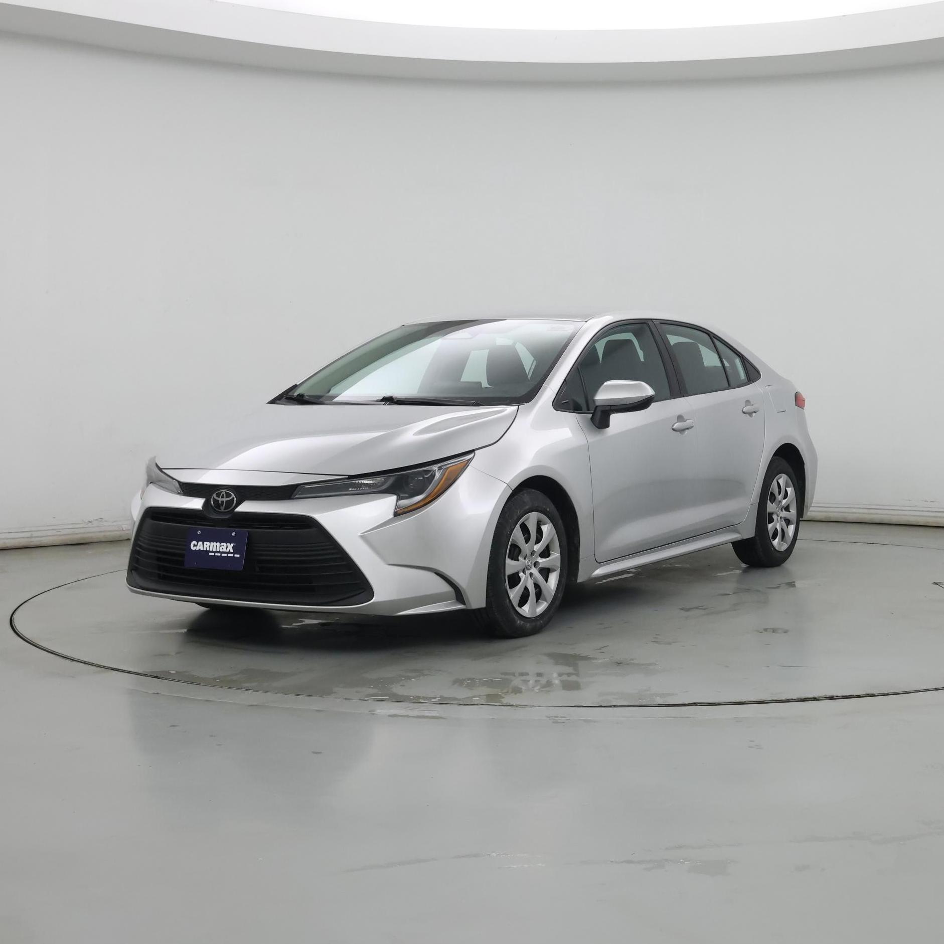 Thumbnail: 2023 Toyota Corolla - 4