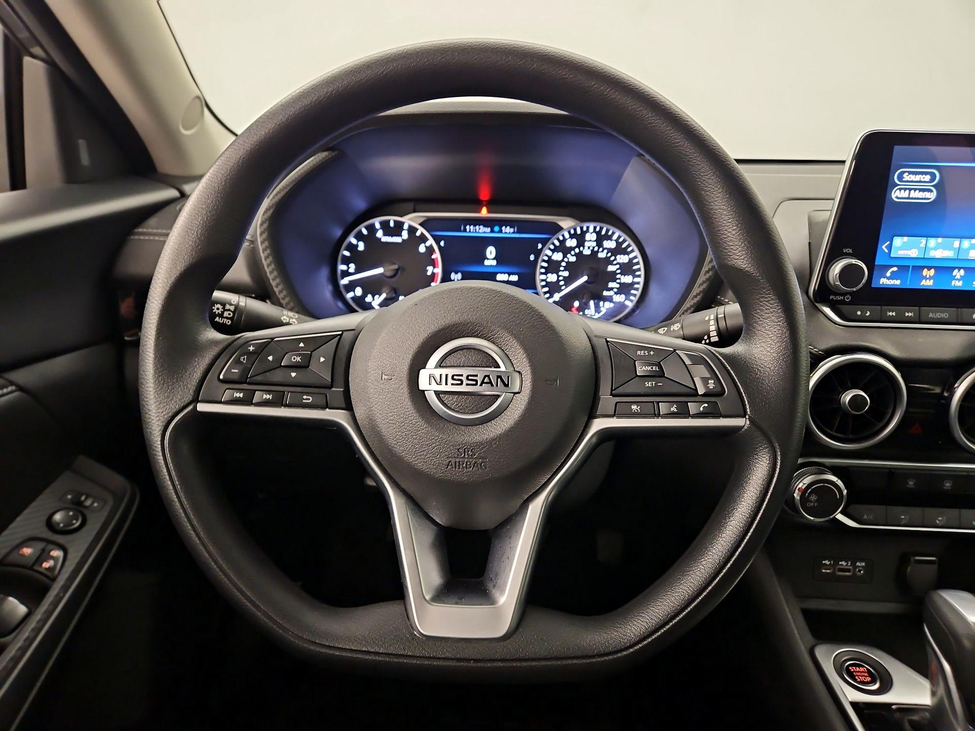 Thumbnail: 2023 Nissan Sentra - 10