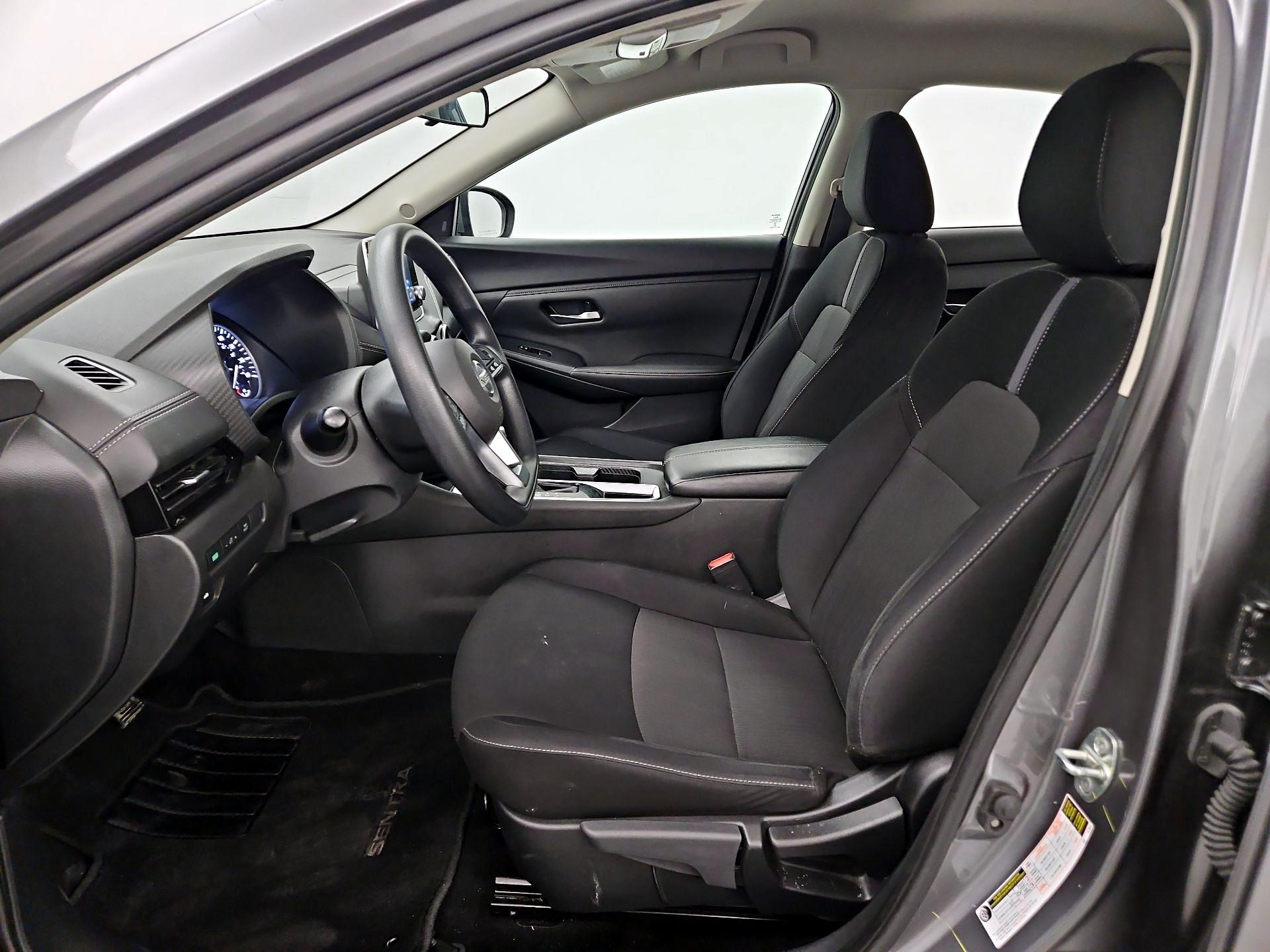 Thumbnail: 2023 Nissan Sentra - 11