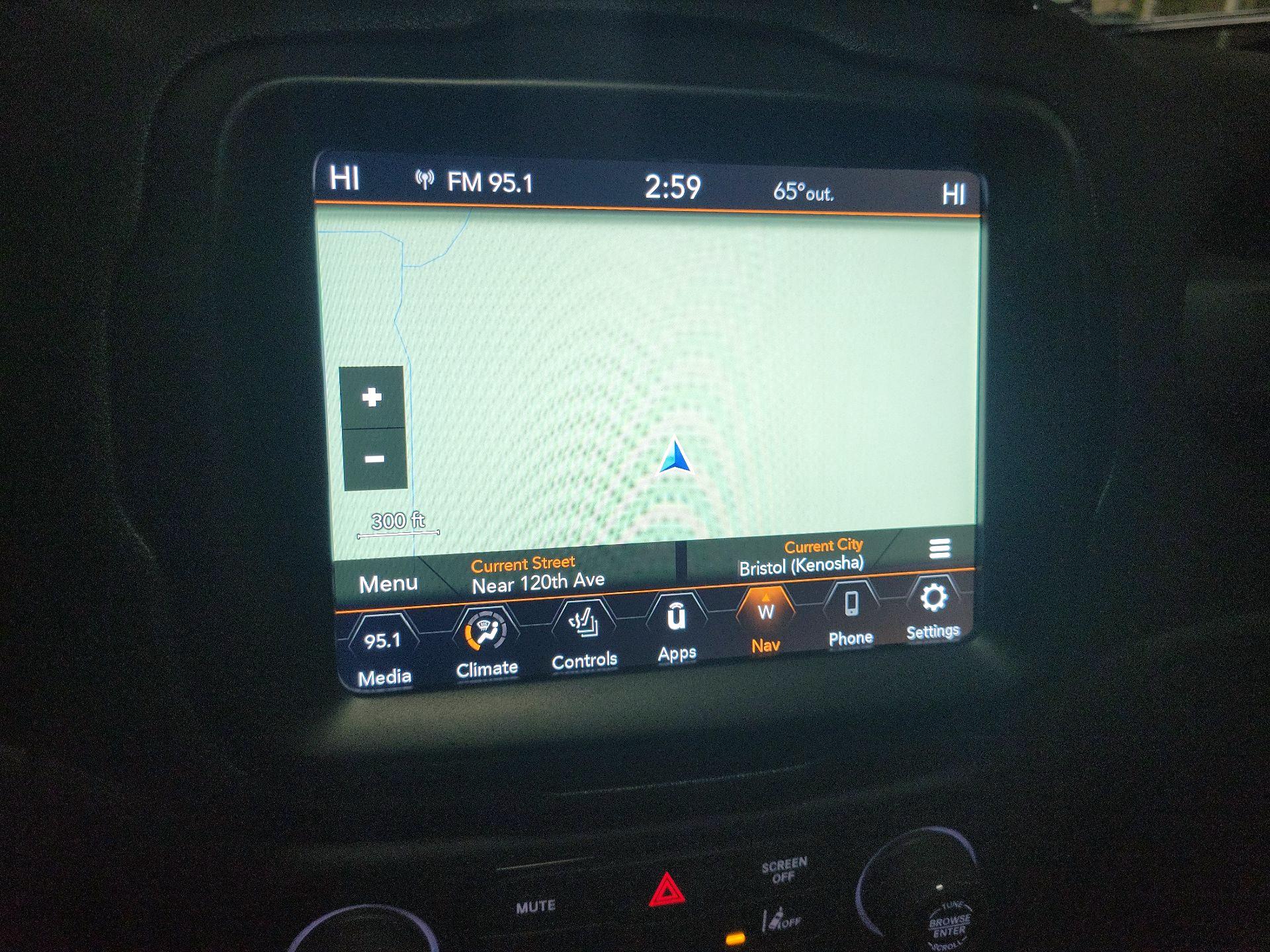 Thumbnail: 2022 Jeep Renegade - 12