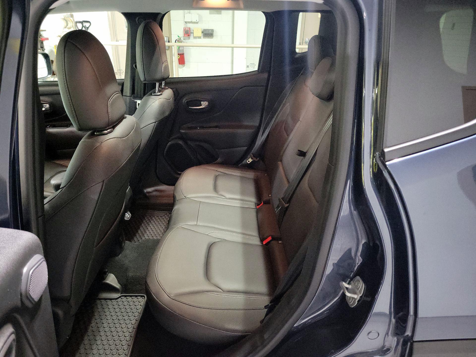 Thumbnail: 2022 Jeep Renegade - 19