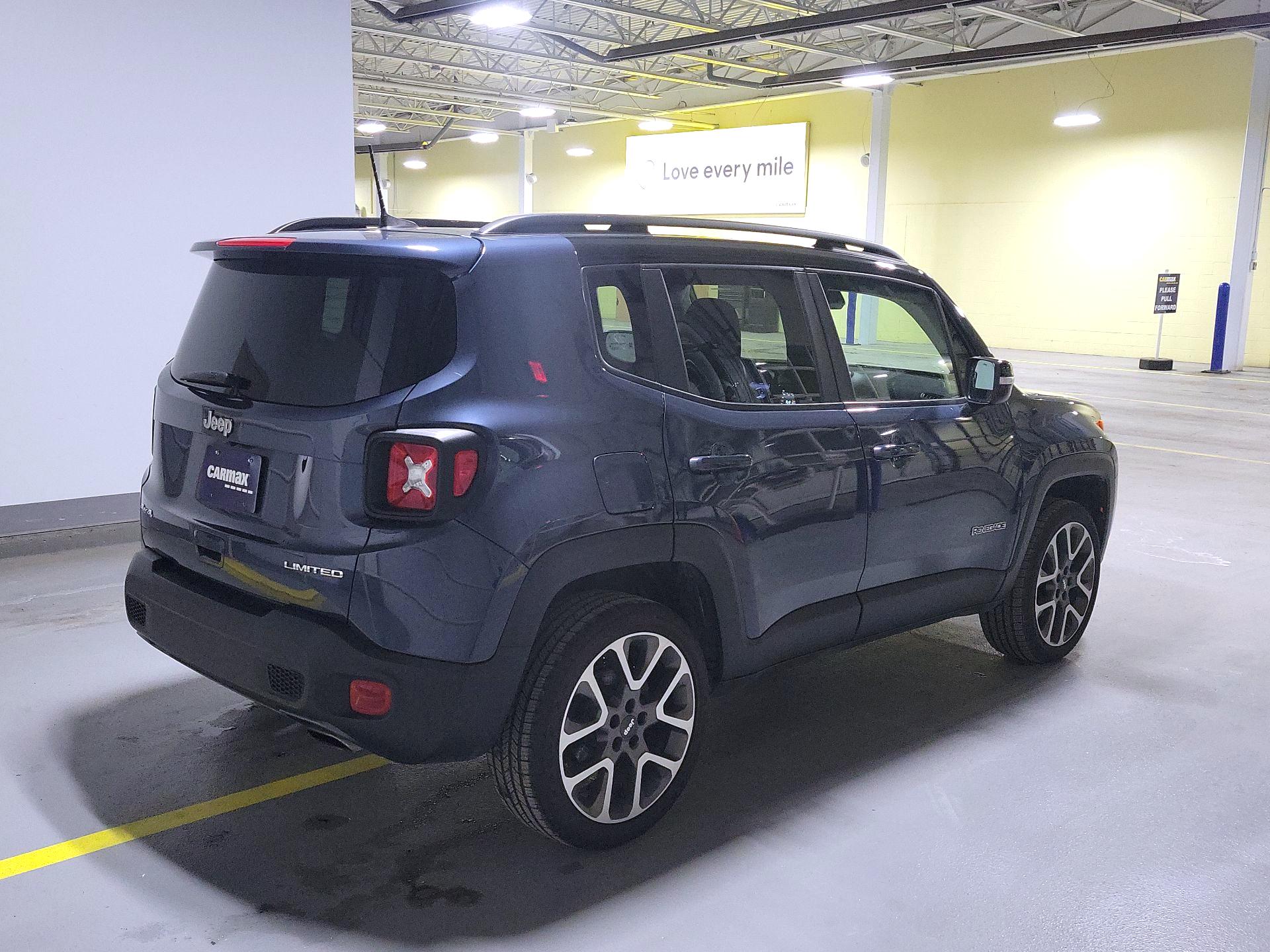 Thumbnail: 2022 Jeep Renegade - 5