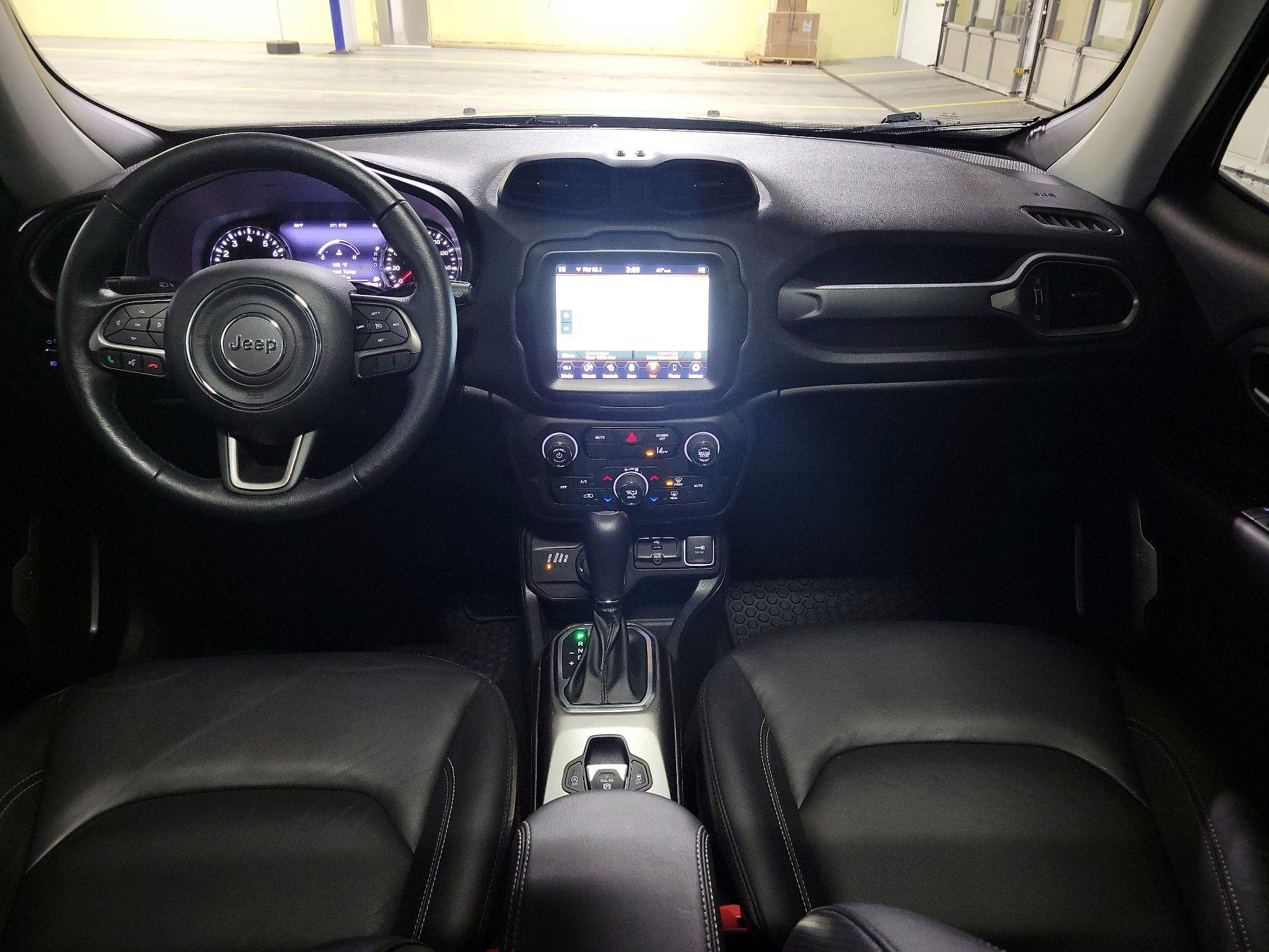 Thumbnail: 2022 Jeep Renegade - 8