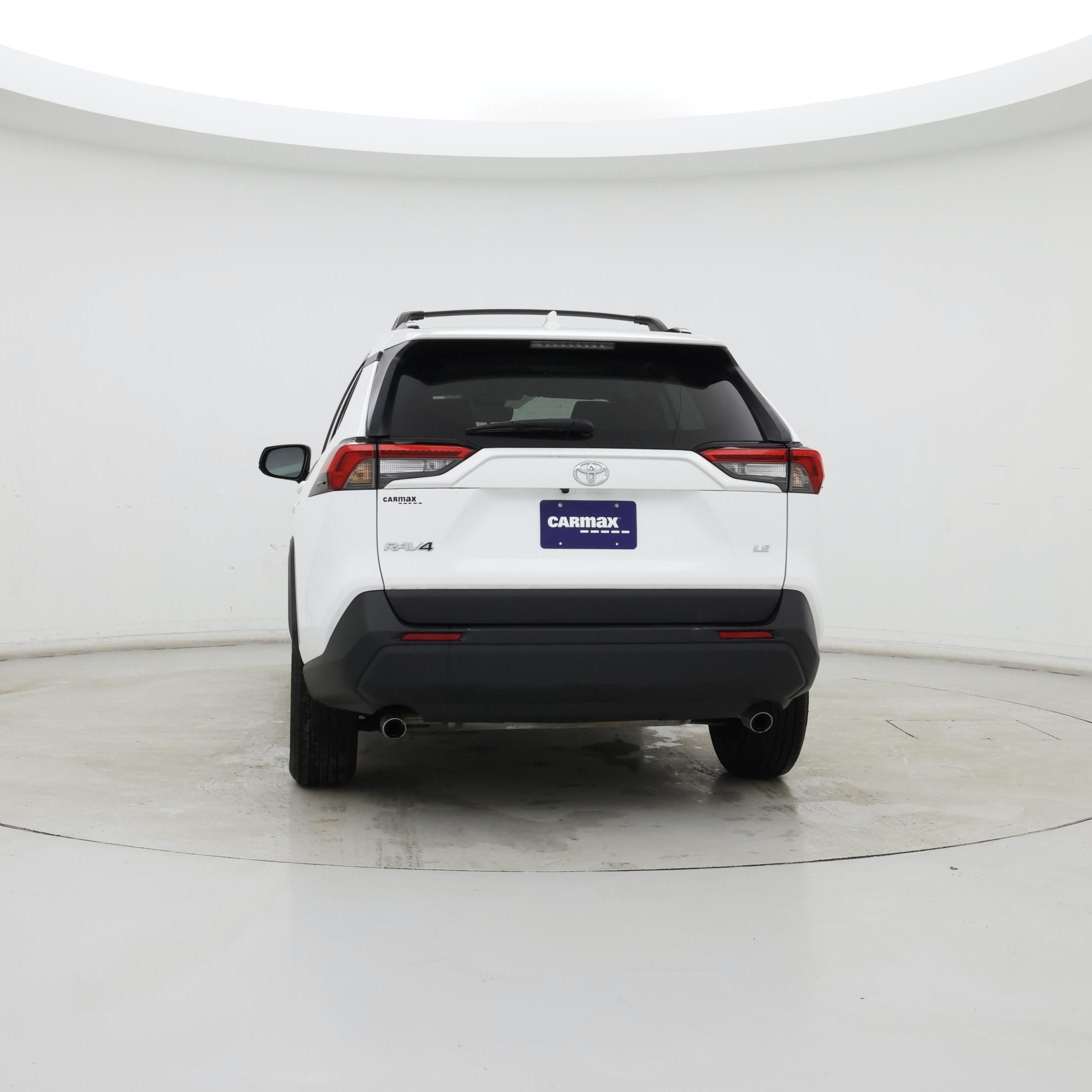 Thumbnail: 2021 Toyota RAV4 - 6