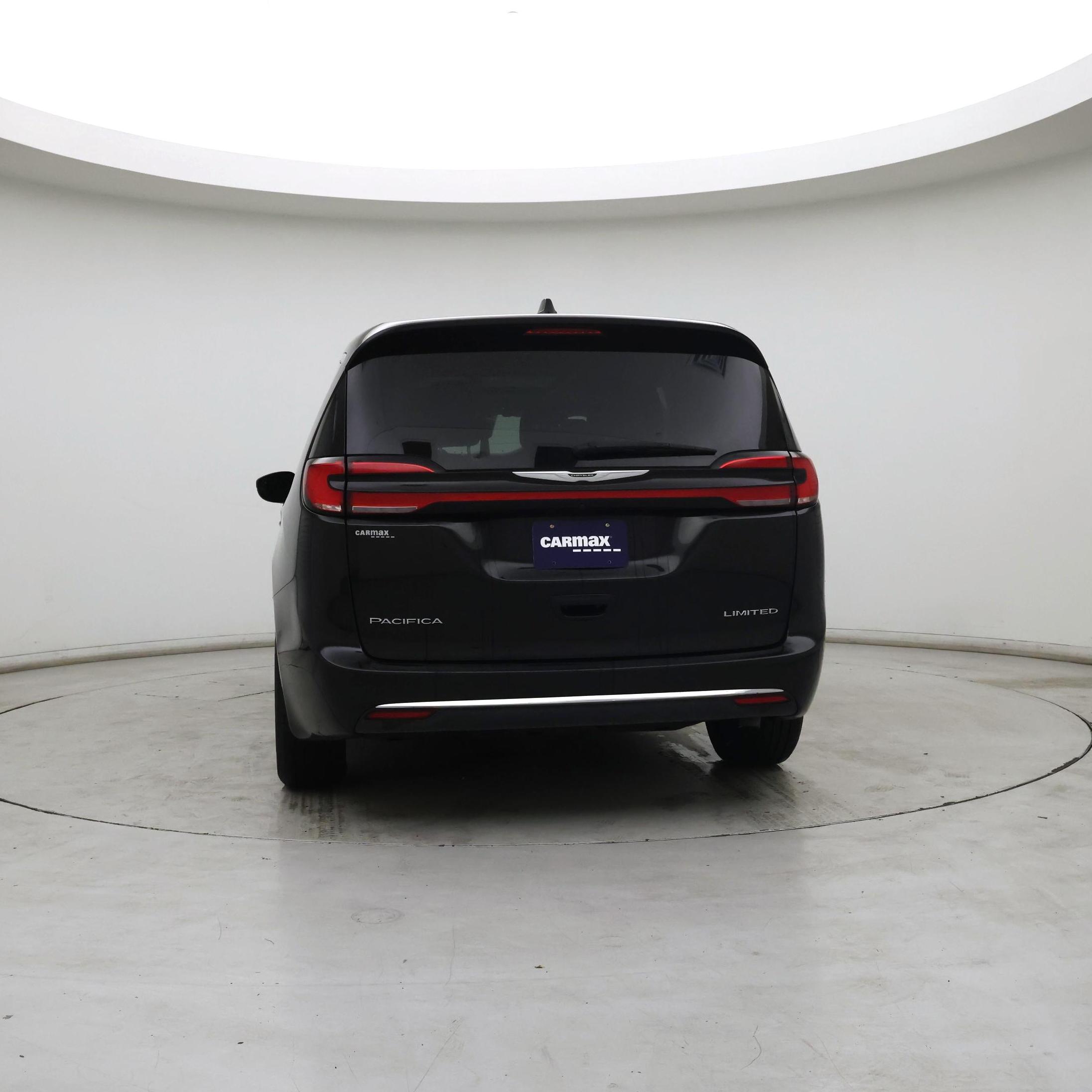 Thumbnail: 2024 Chrysler Pacifica - 6