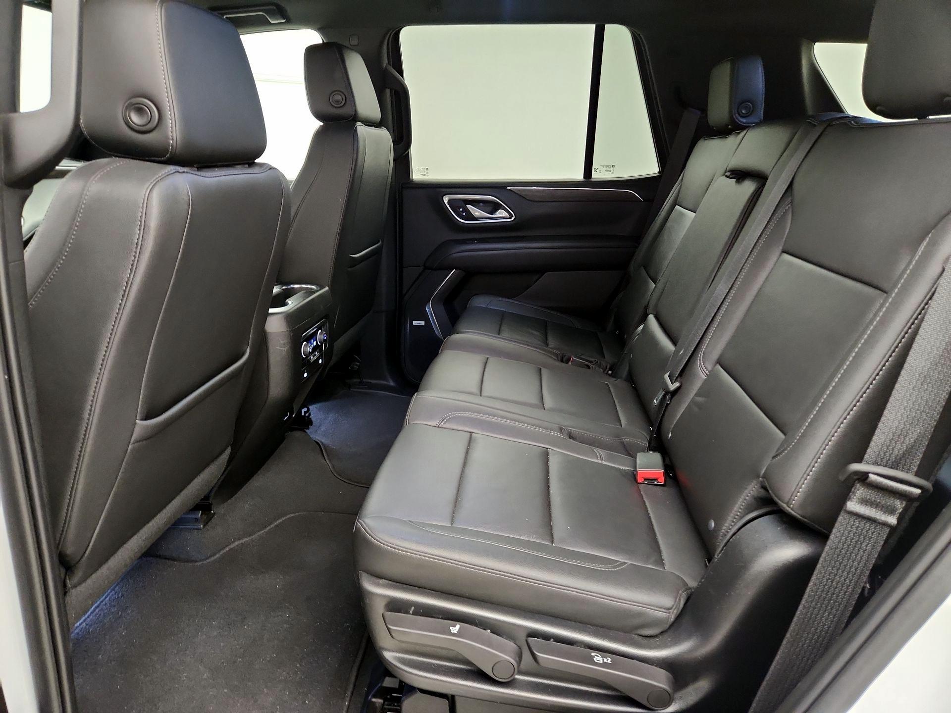 Thumbnail: 2023 Chevrolet Tahoe - 19