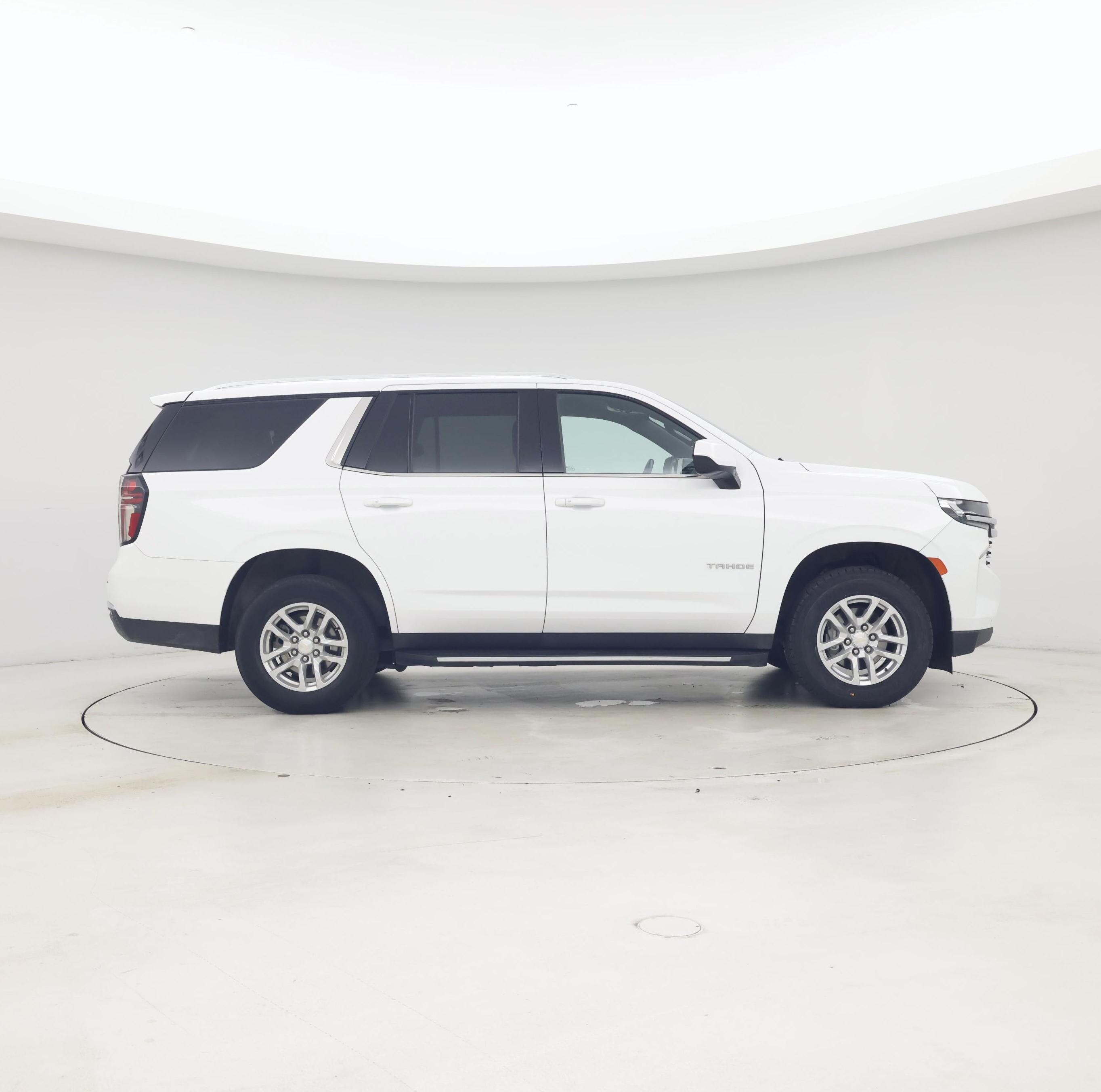 Thumbnail: 2023 Chevrolet Tahoe - 7