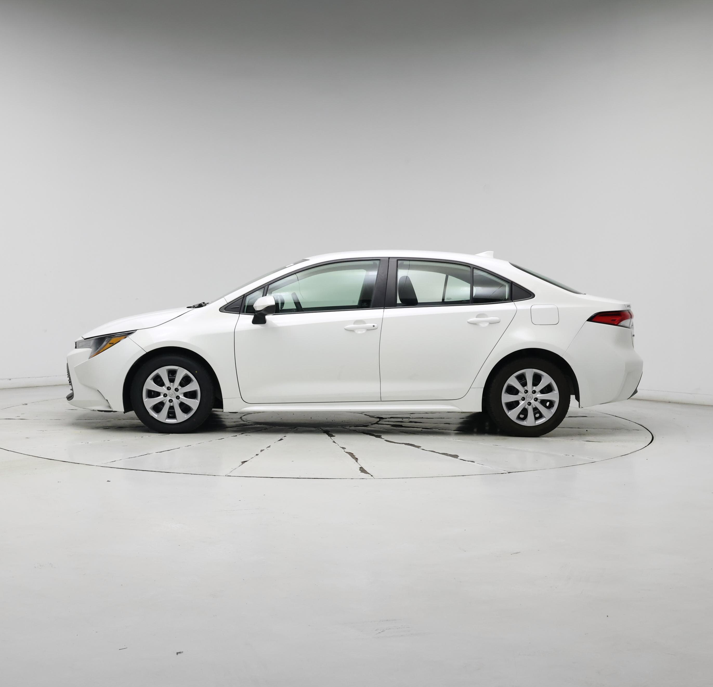 Thumbnail: 2023 Toyota Corolla - 3