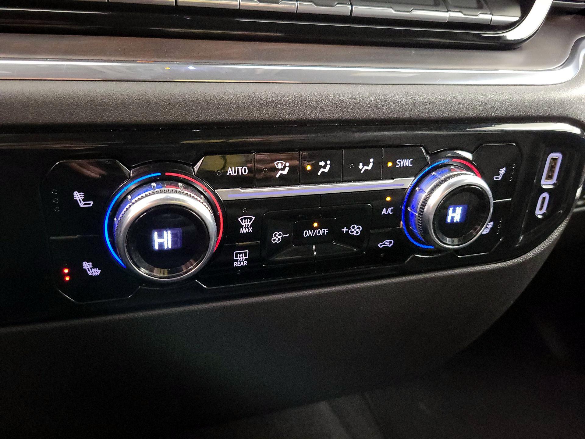 Thumbnail: 2024 GMC Sierra 1500 - 16