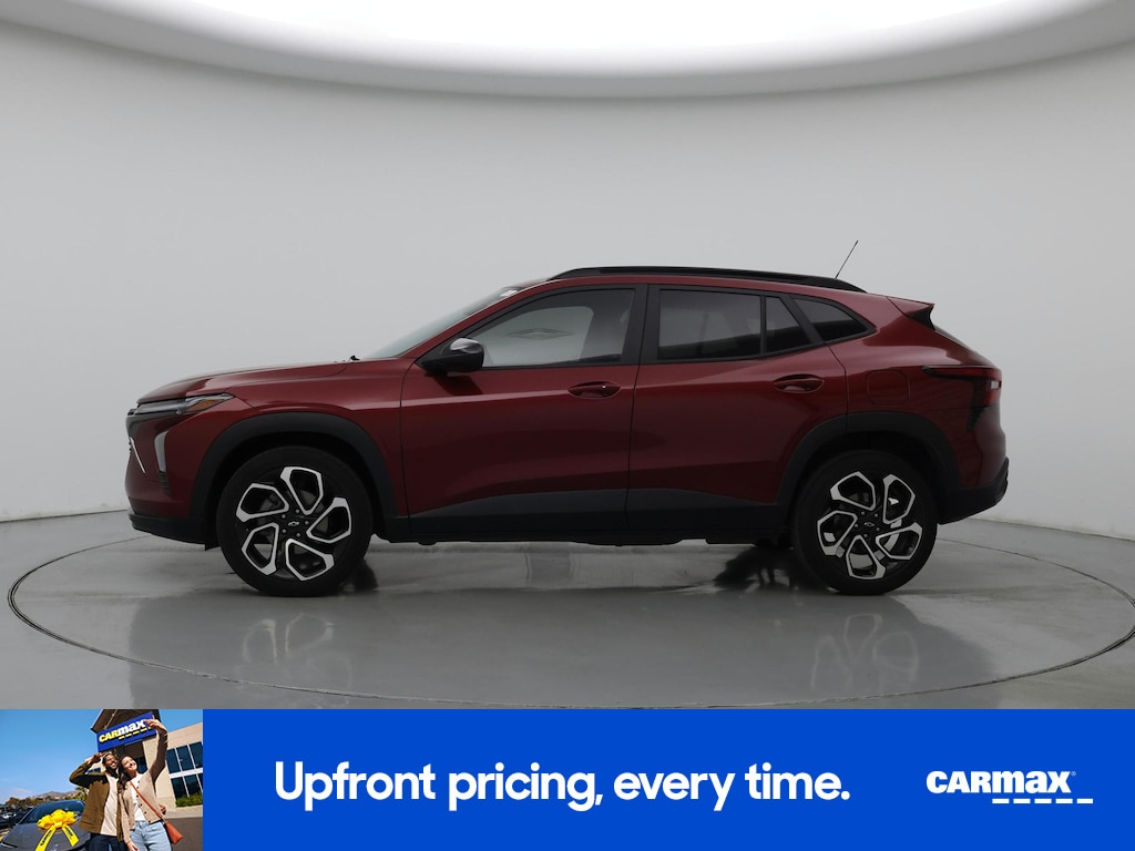 View vehicle photo 3