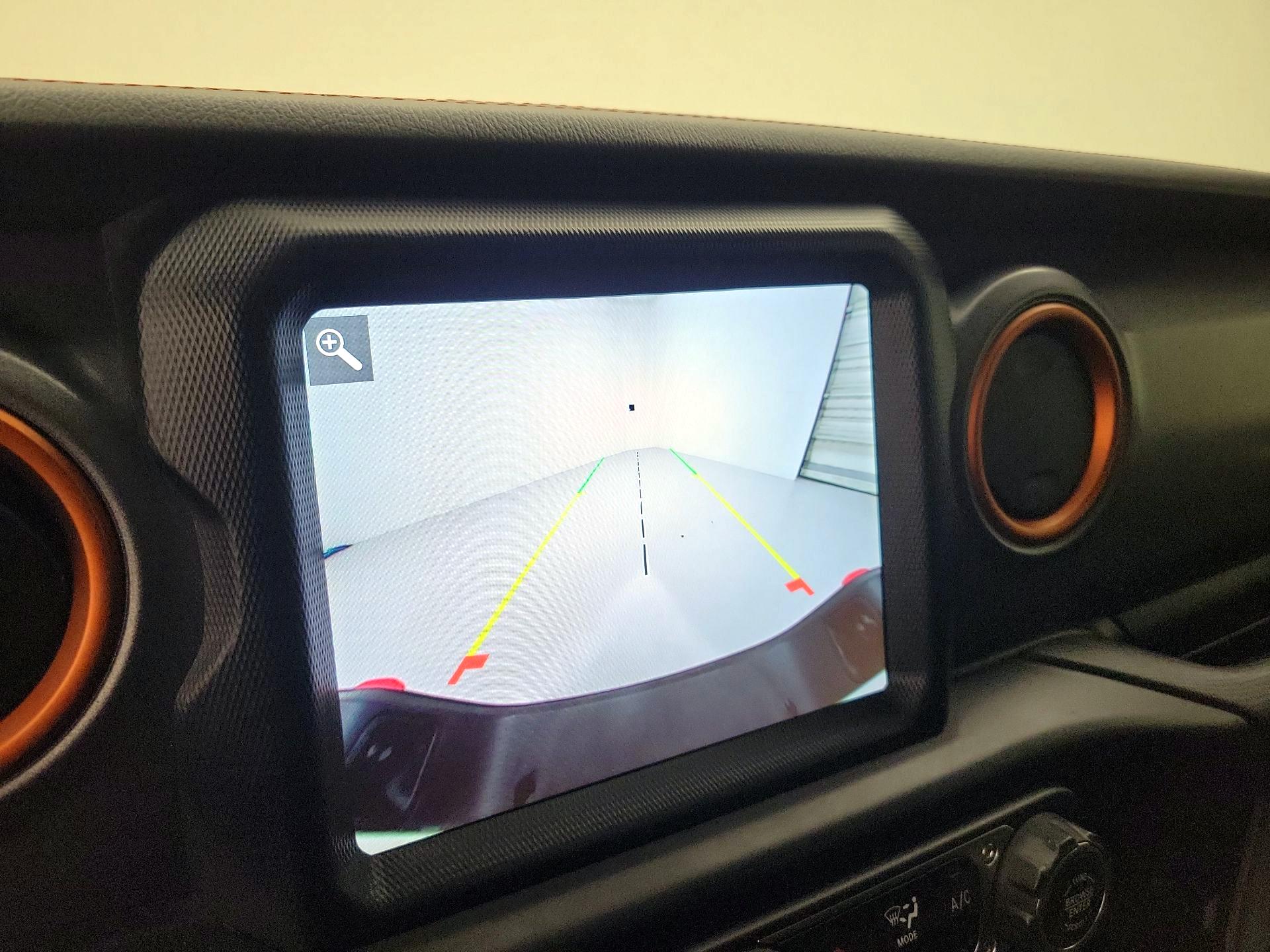 Thumbnail: 2022 Jeep Gladiator - 15