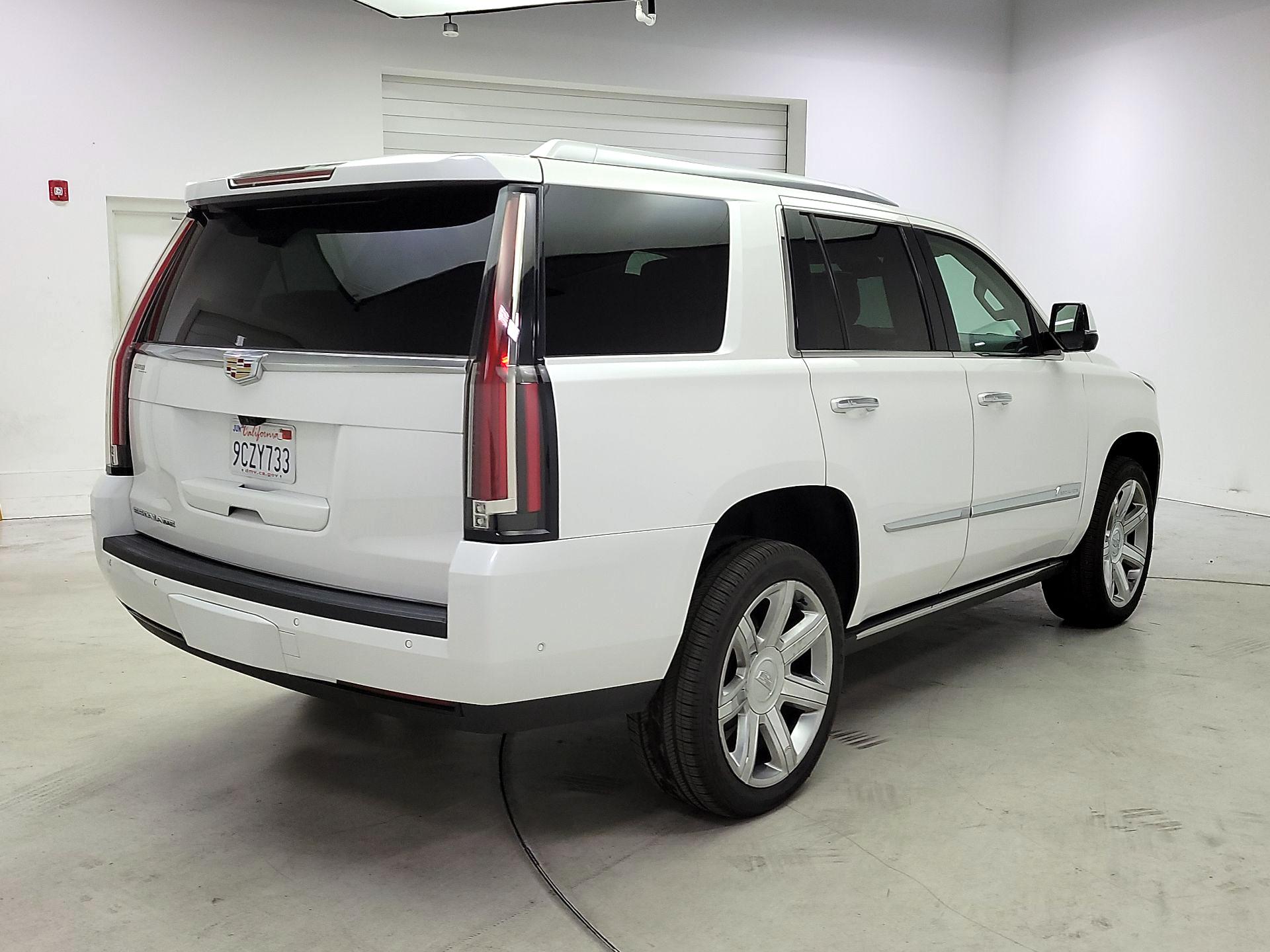 Thumbnail: 2020 Cadillac Escalade - 5