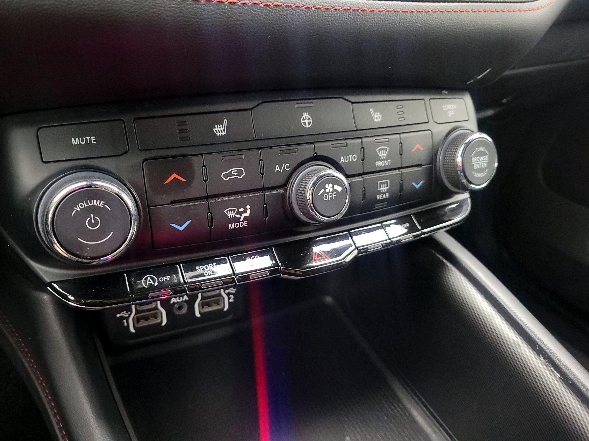 Thumbnail: 2023 Dodge Durango - 16