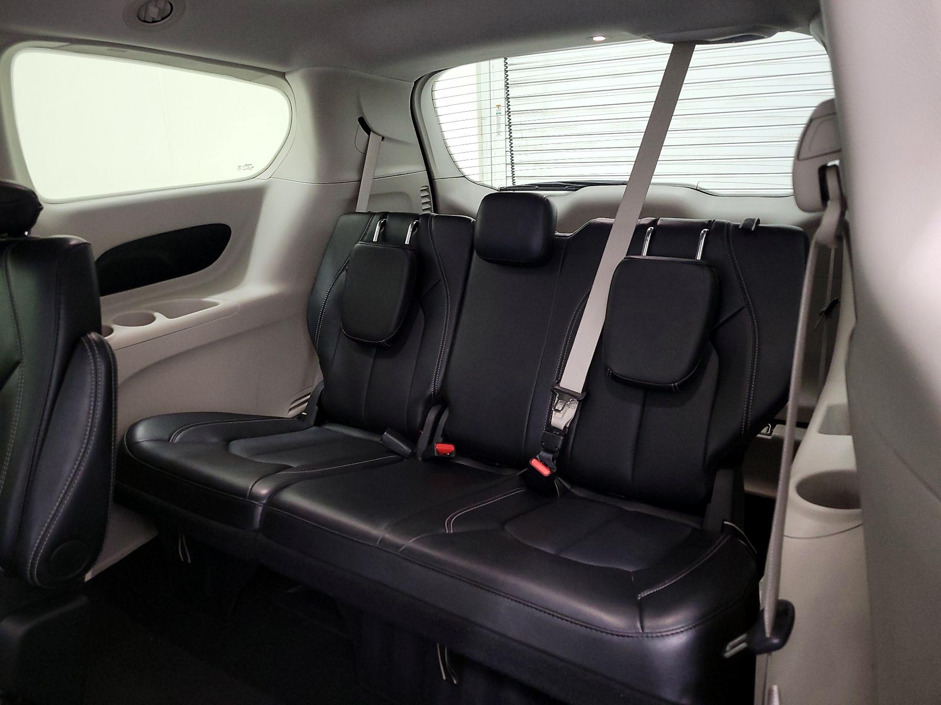 Thumbnail: 2024 Chrysler Pacifica - 20