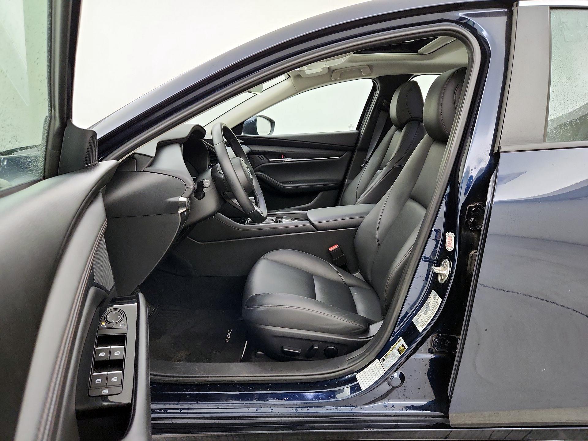 Thumbnail: 2025 Mazda Mazda3 - 11