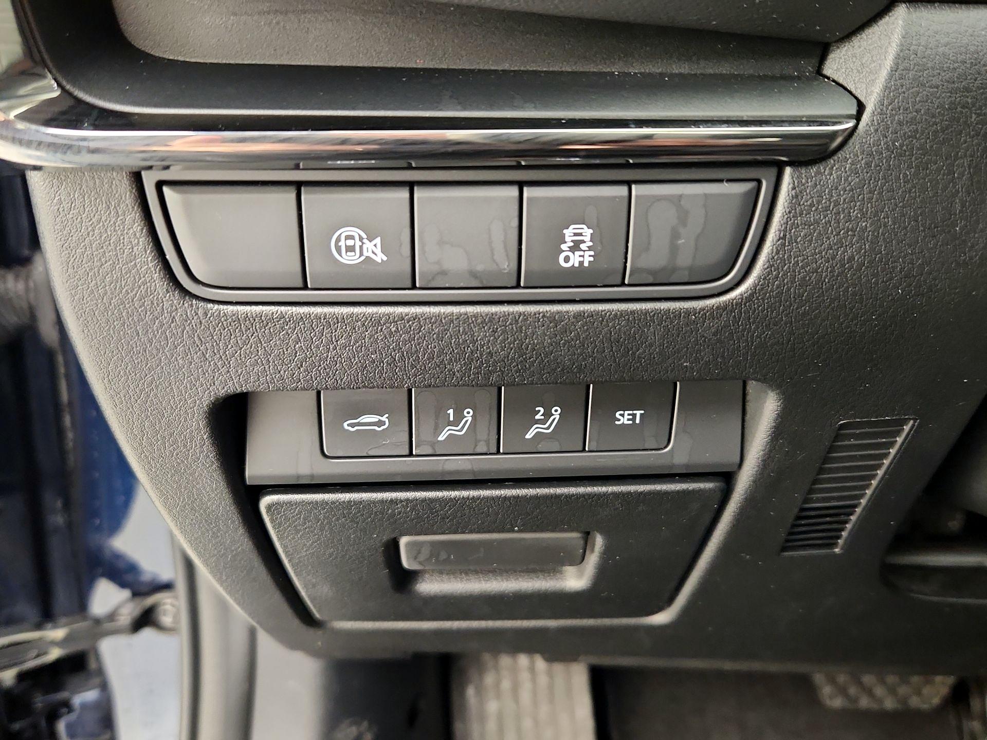 Thumbnail: 2025 Mazda Mazda3 - 13