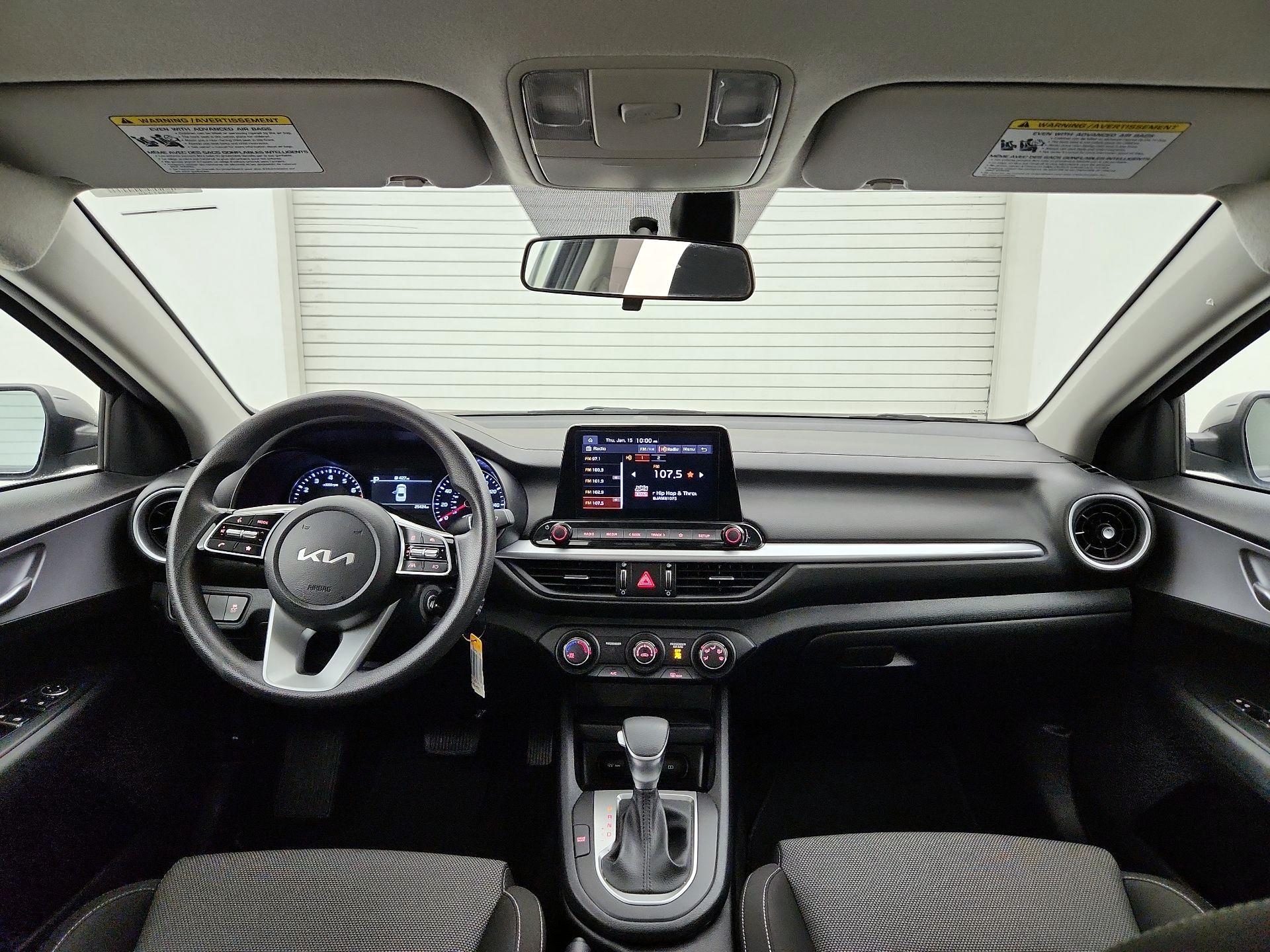 Thumbnail: 2024 Kia Forte - 9