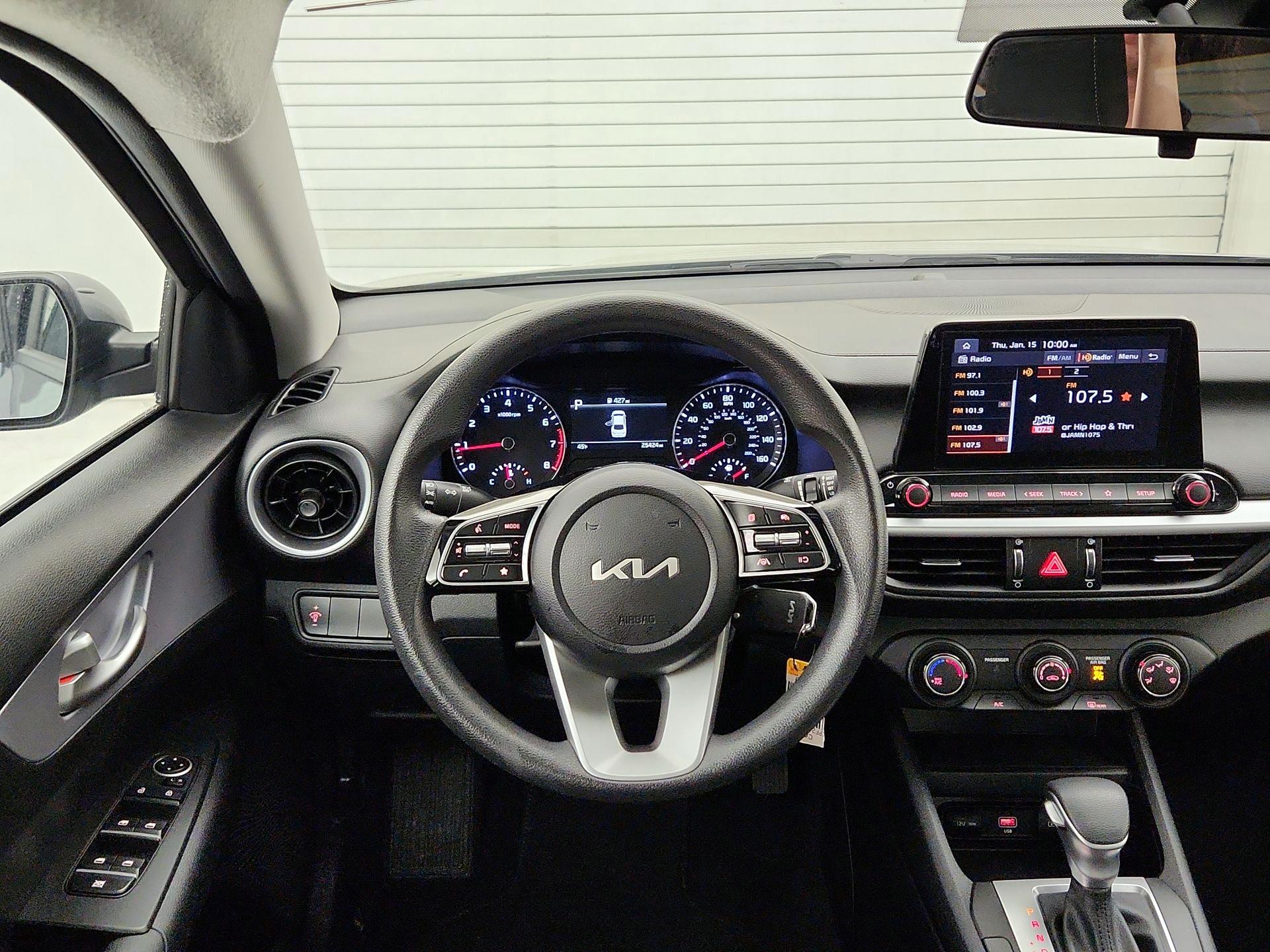 Thumbnail: 2024 Kia Forte - 10