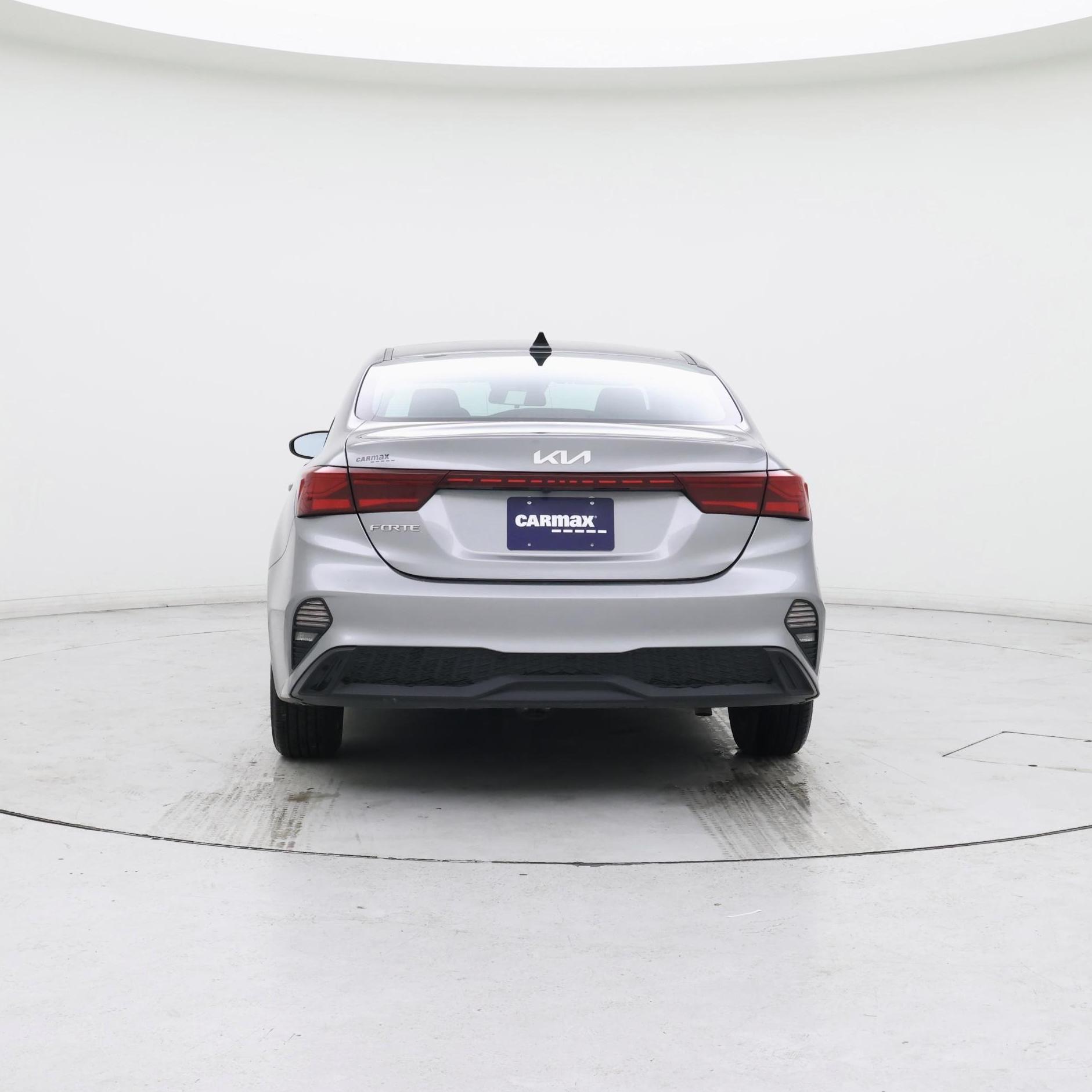 Thumbnail: 2024 Kia Forte - 6