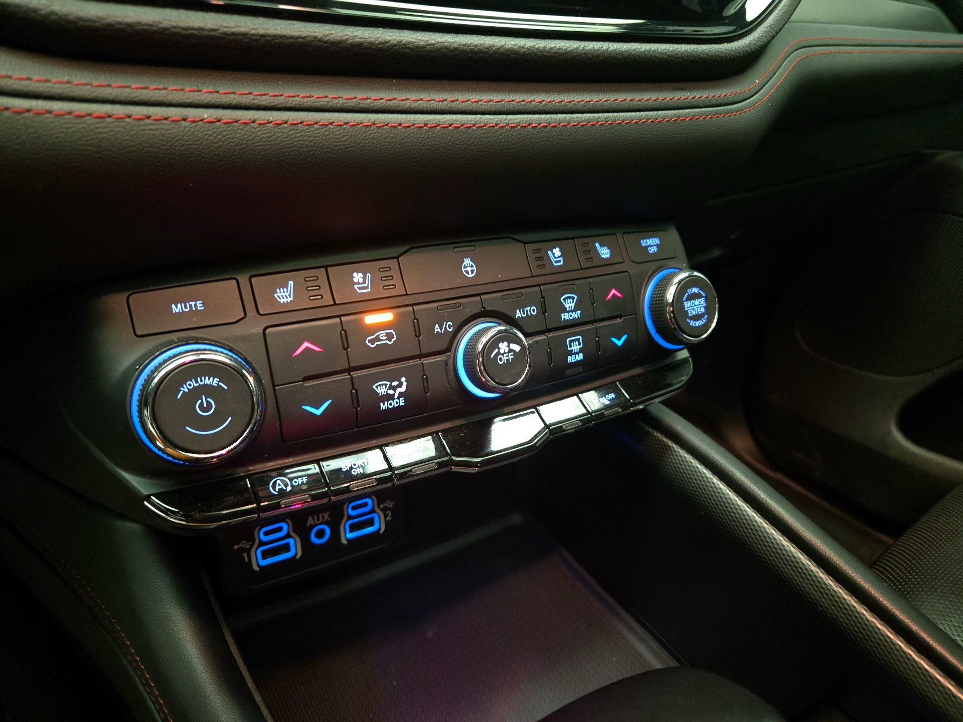 Thumbnail: 2024 Dodge Durango - 17