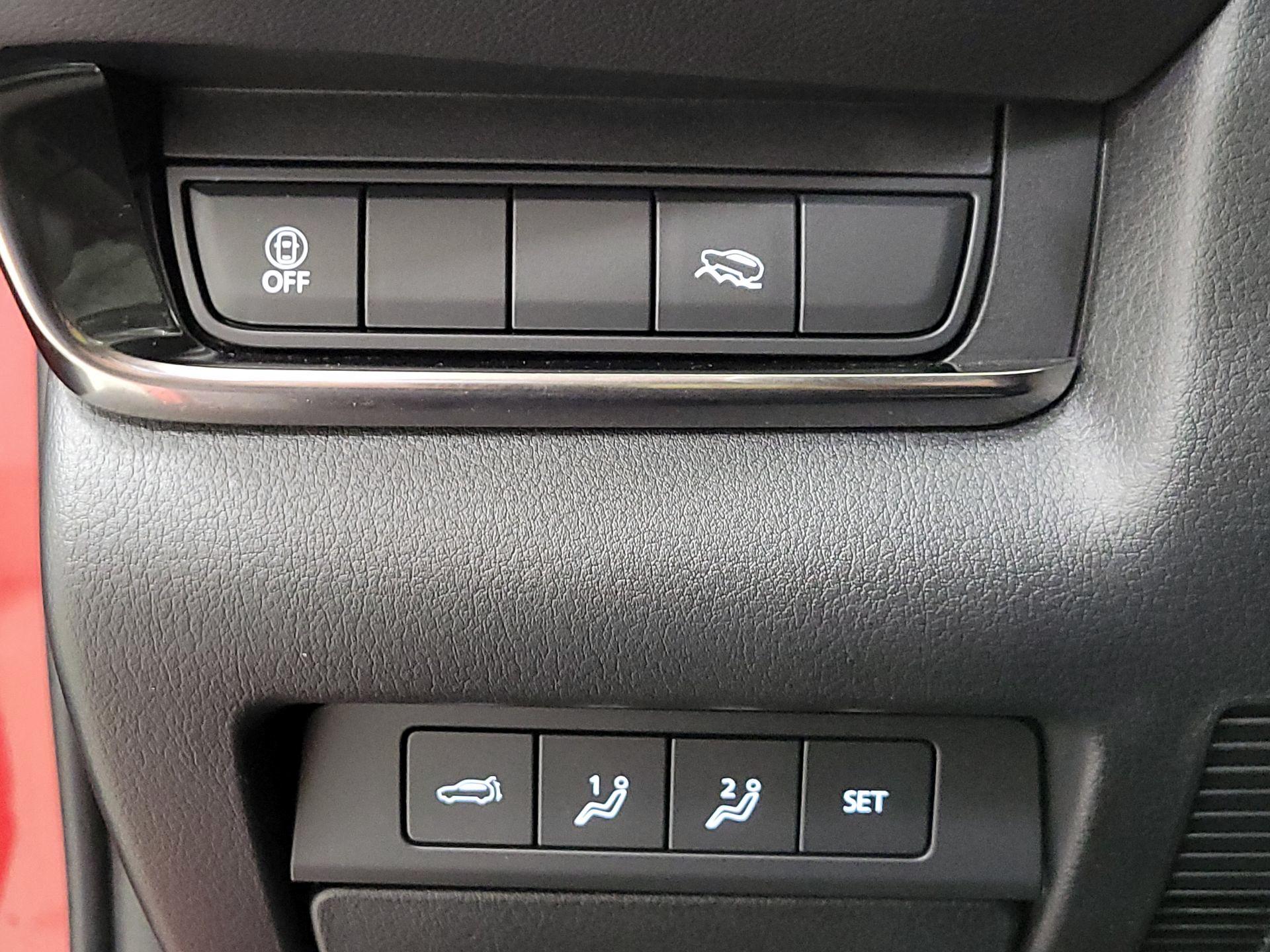 Thumbnail: 2023 Mazda CX-30 - 13