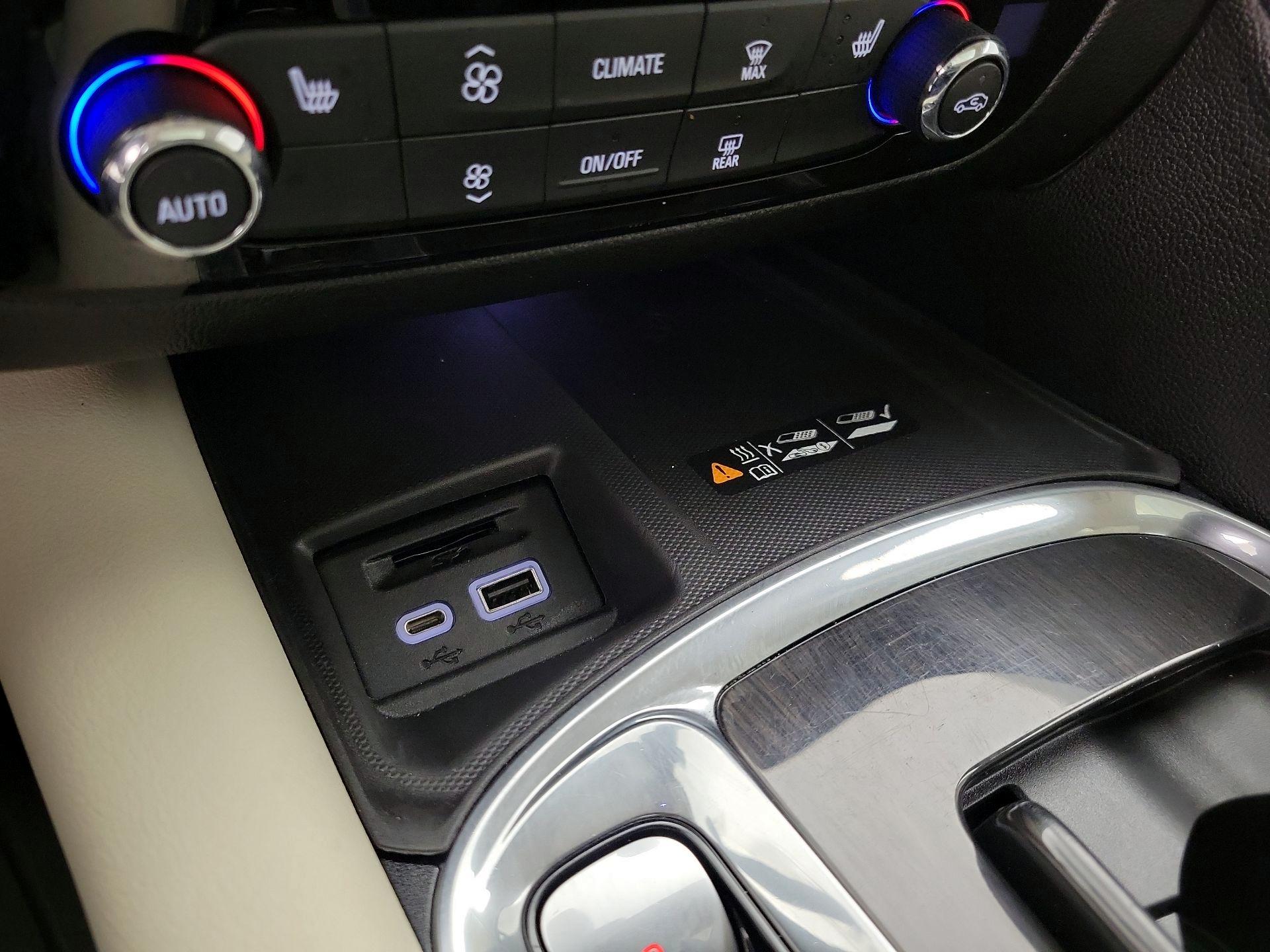 Thumbnail: 2023 Buick Enclave - 19