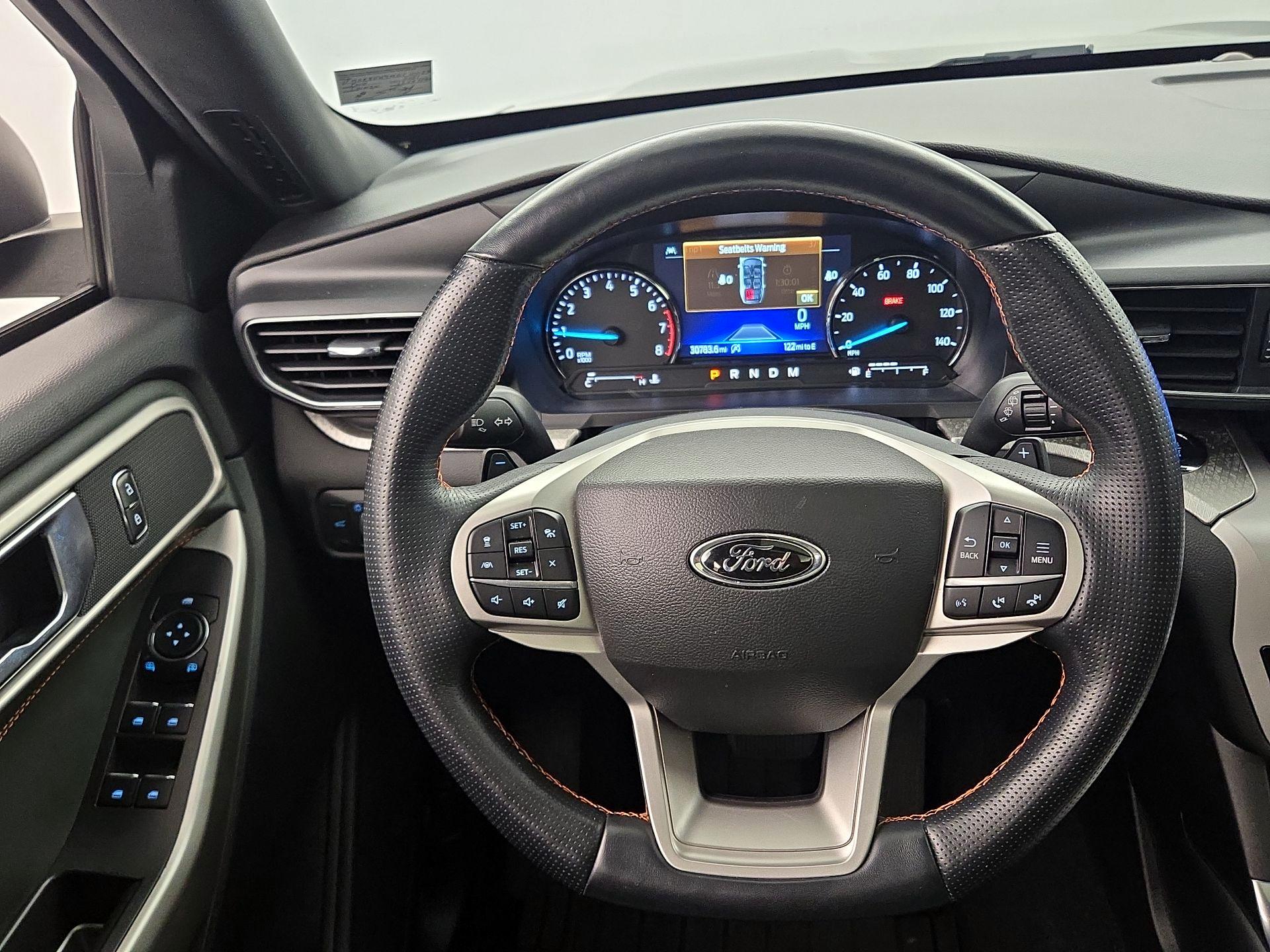 Thumbnail: 2021 Ford Explorer - 10