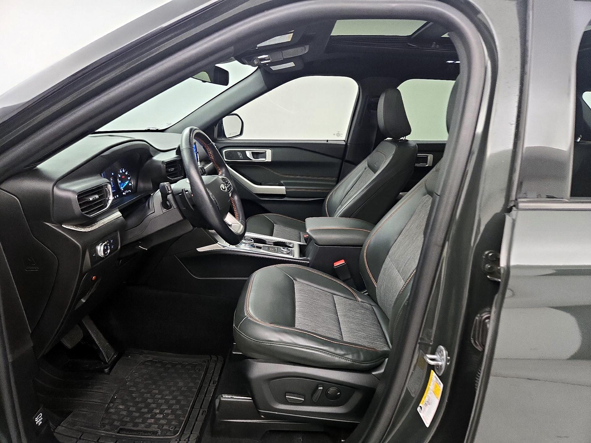 Thumbnail: 2021 Ford Explorer - 11