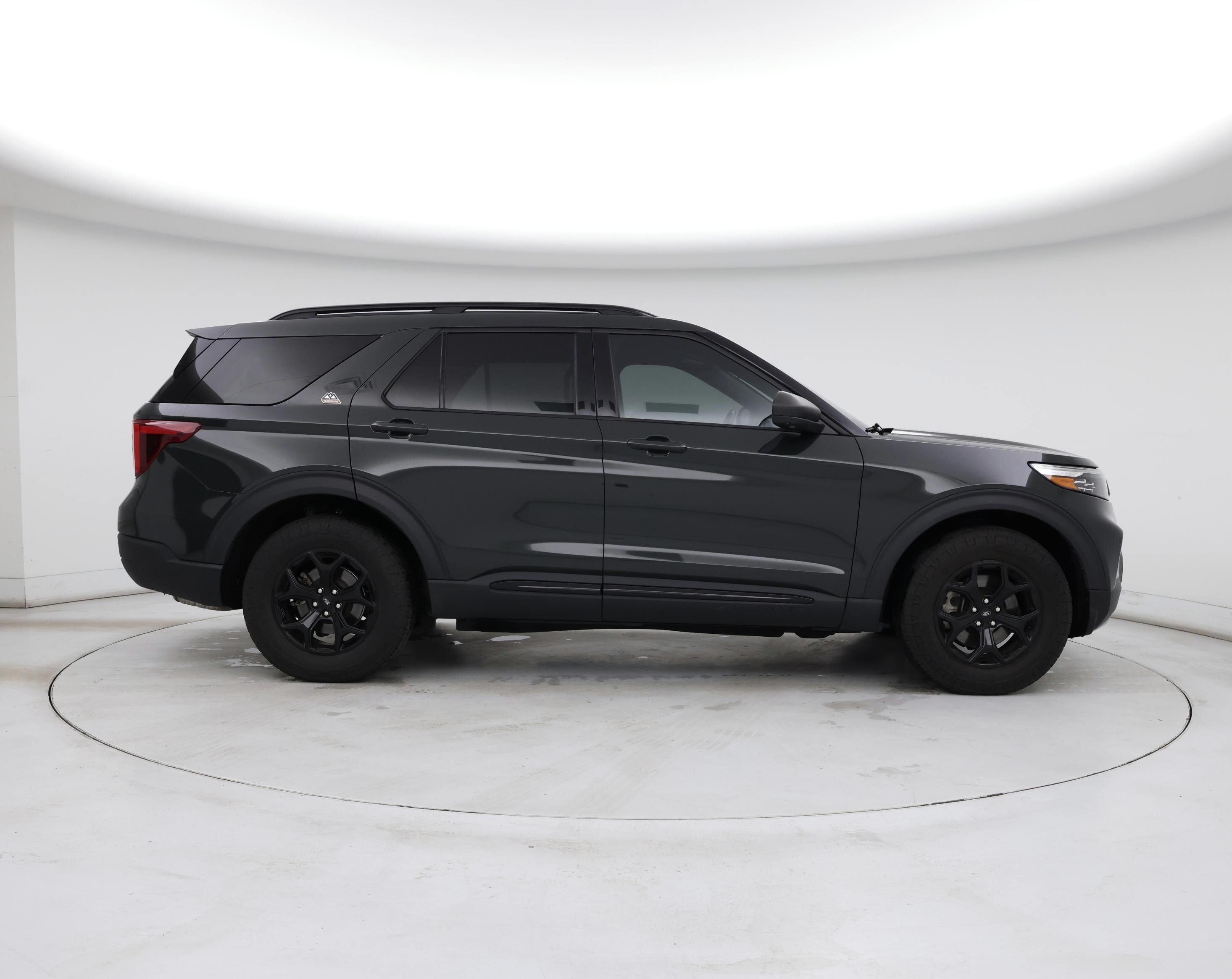 Thumbnail: 2021 Ford Explorer - 7