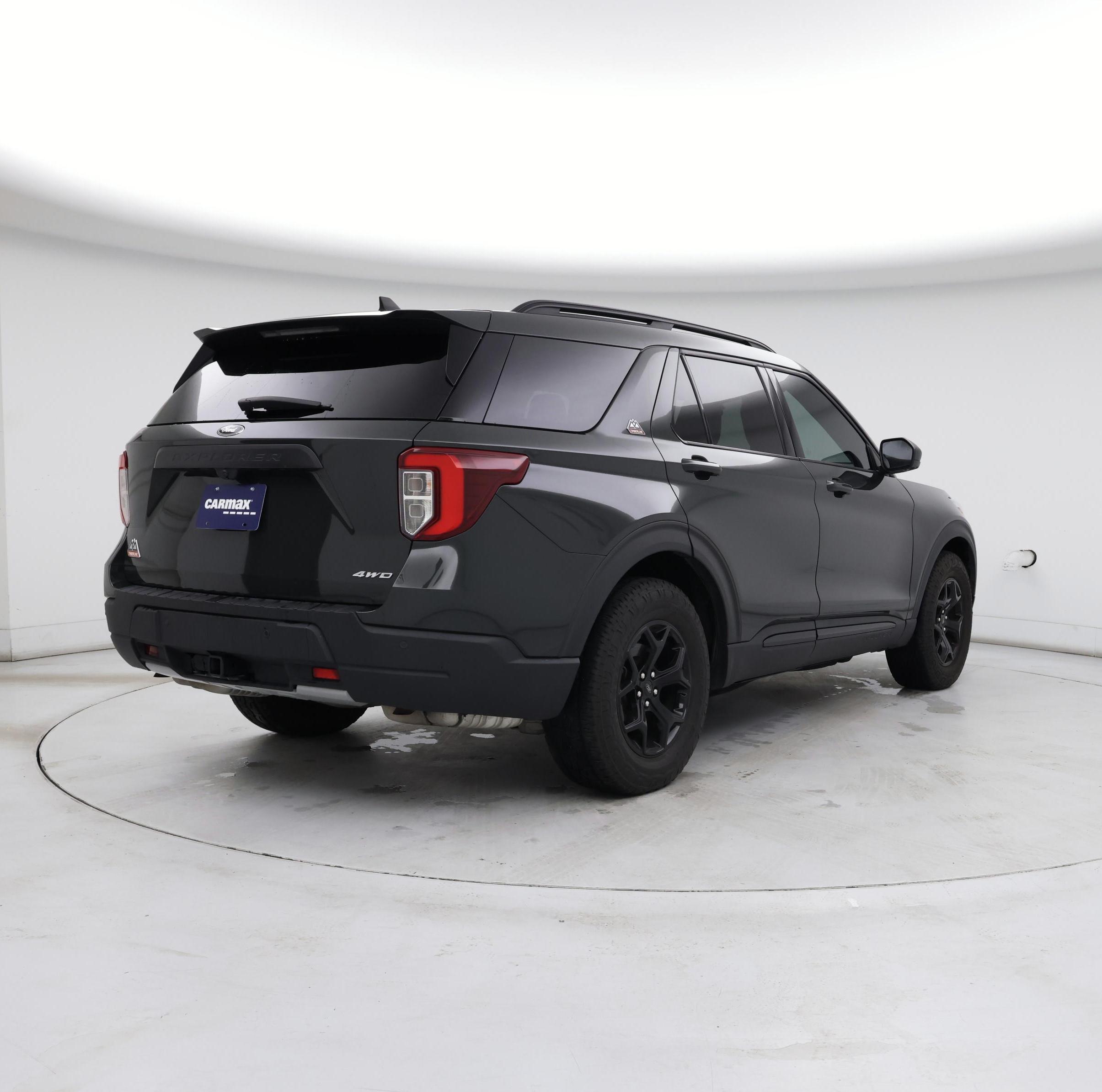 Thumbnail: 2021 Ford Explorer - 8