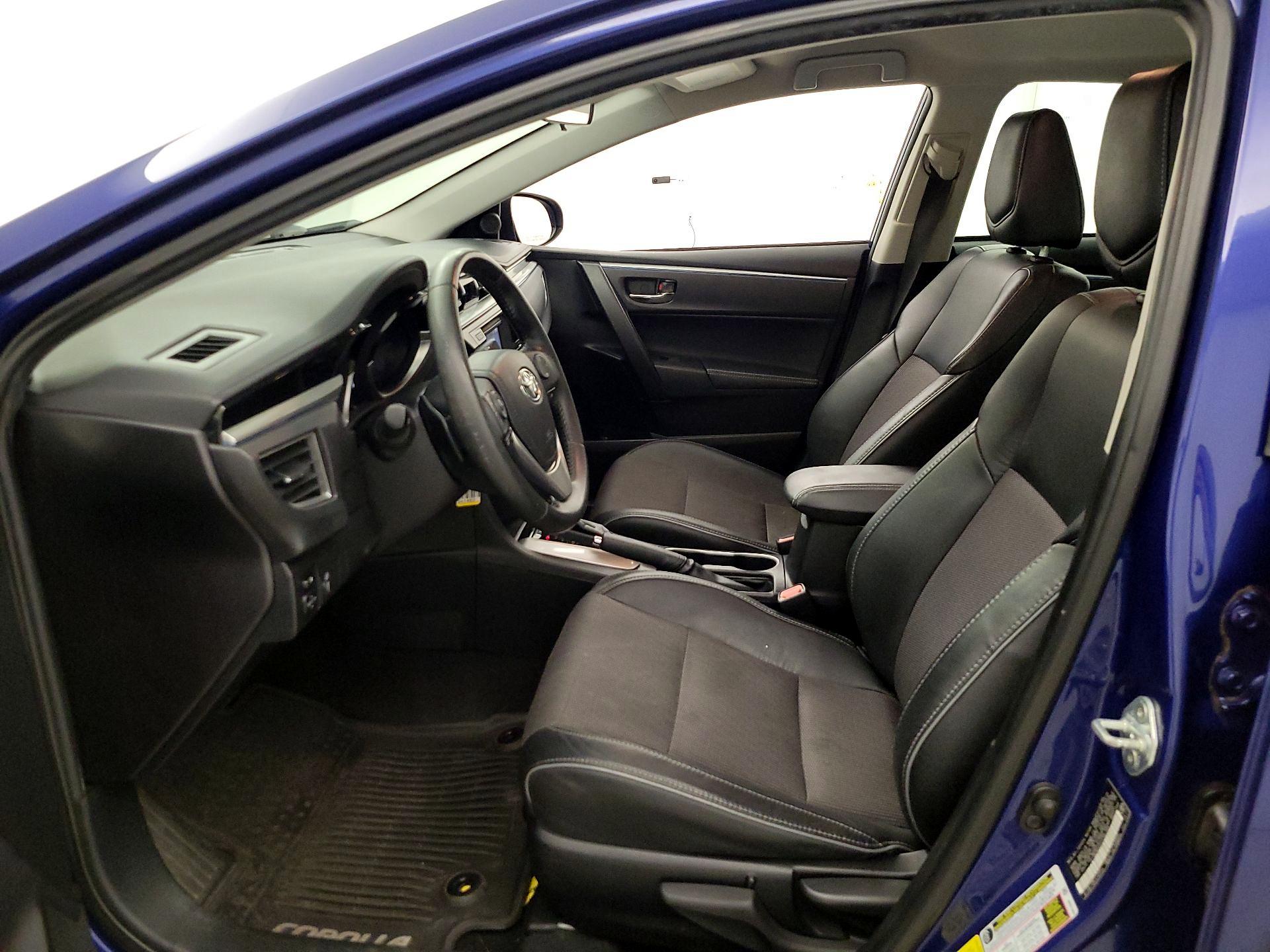 Thumbnail: 2015 Toyota Corolla - 11