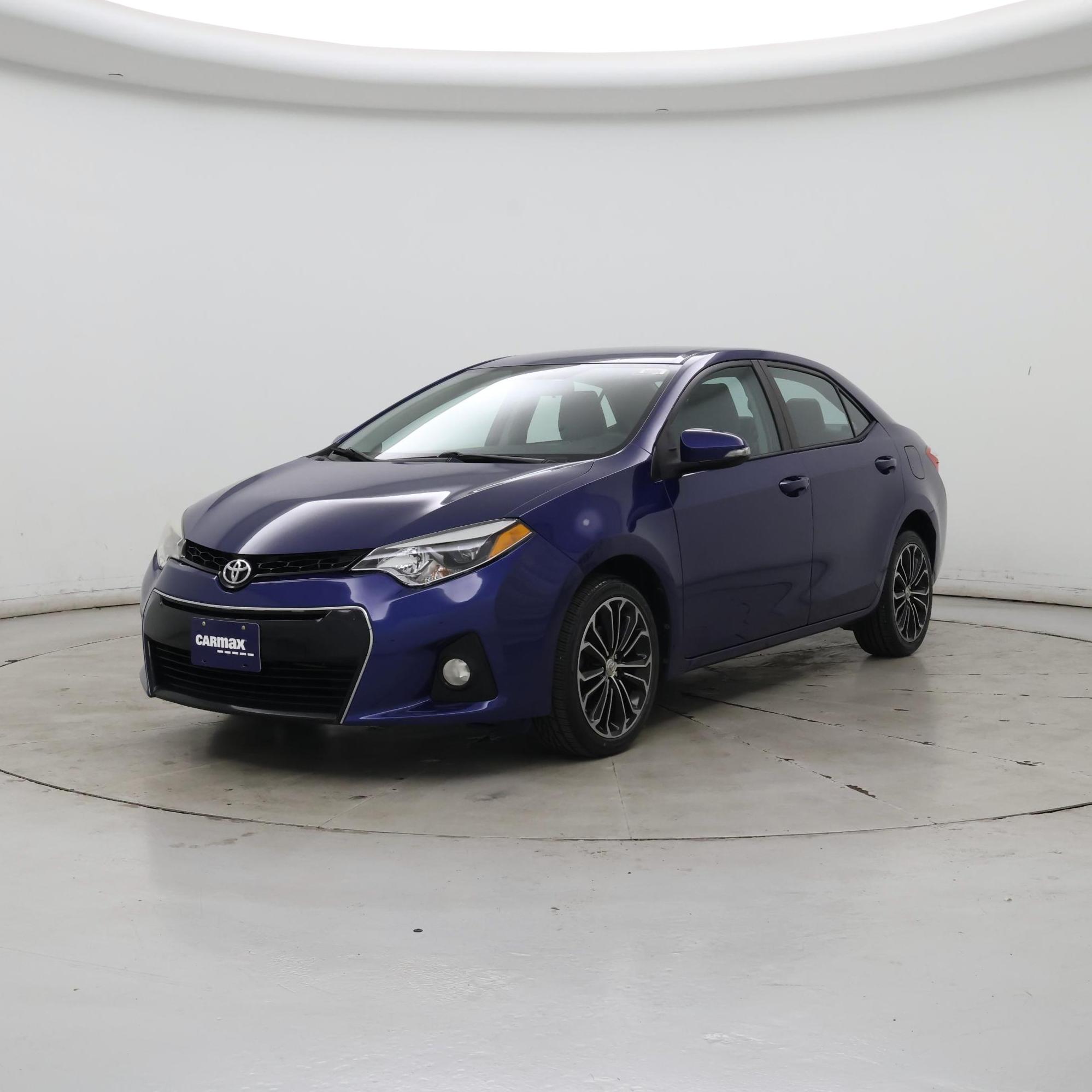 Thumbnail: 2015 Toyota Corolla - 4