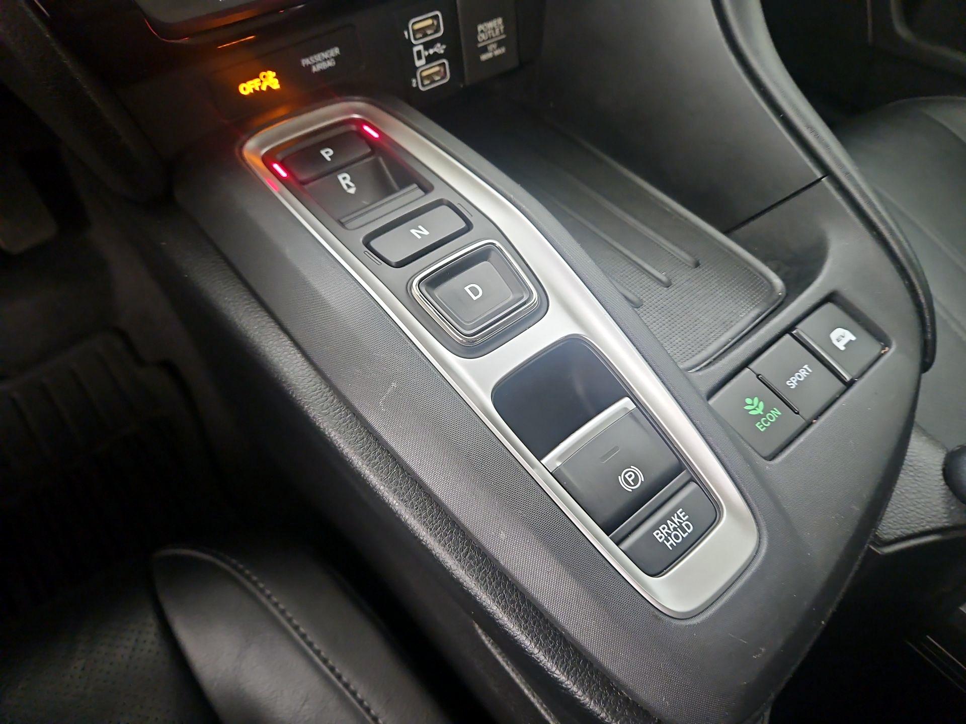 Thumbnail: 2022 Honda Insight - 18