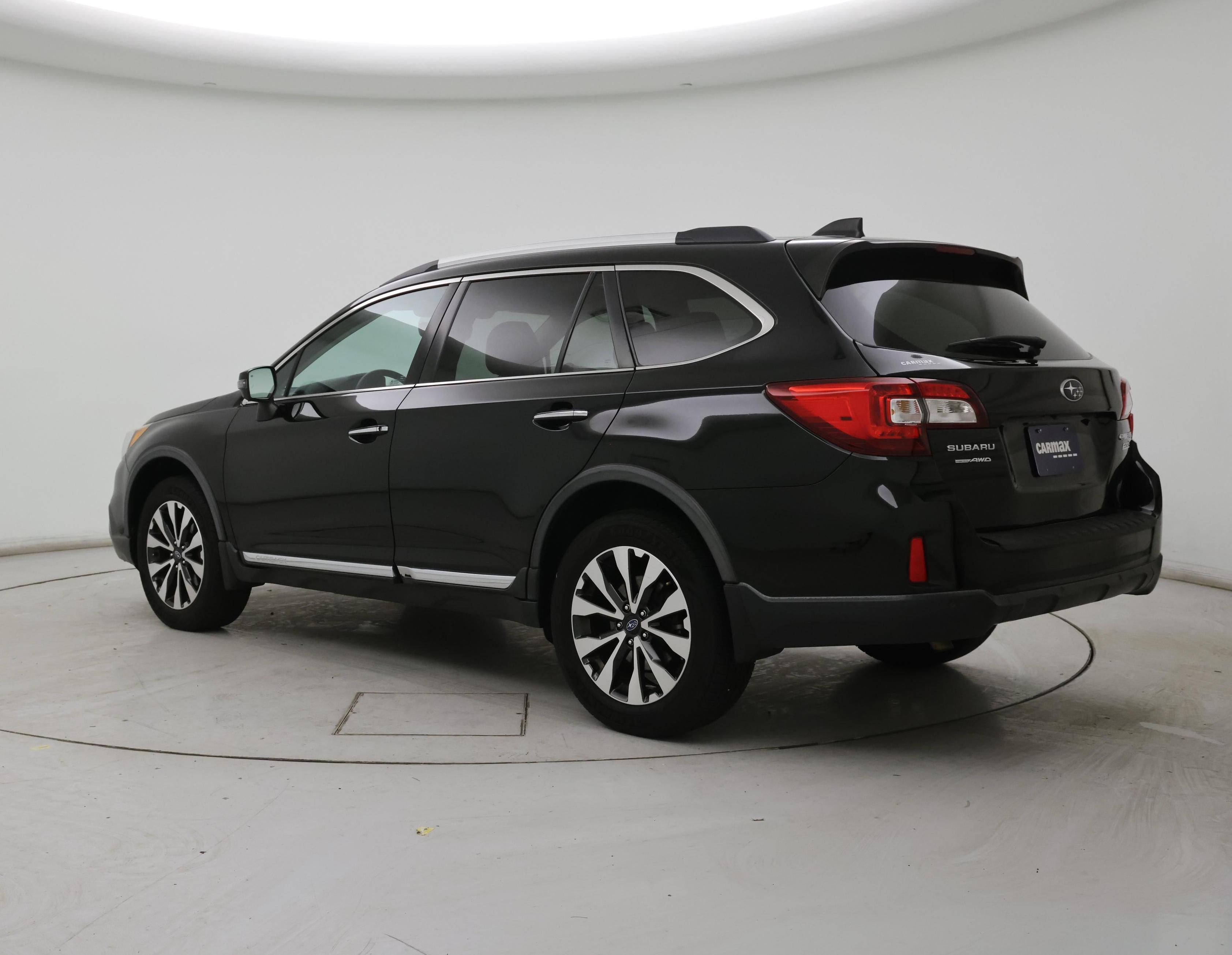 Thumbnail: 2017 Subaru Outback - 2