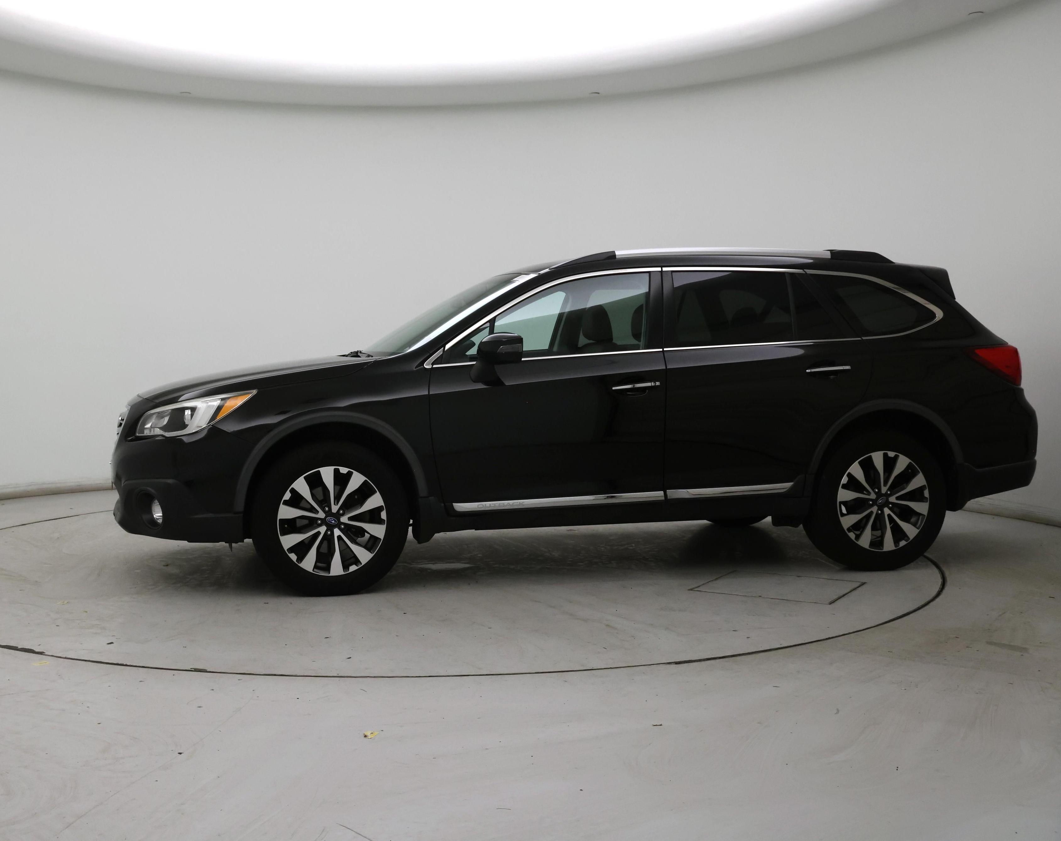 Thumbnail: 2017 Subaru Outback - 3