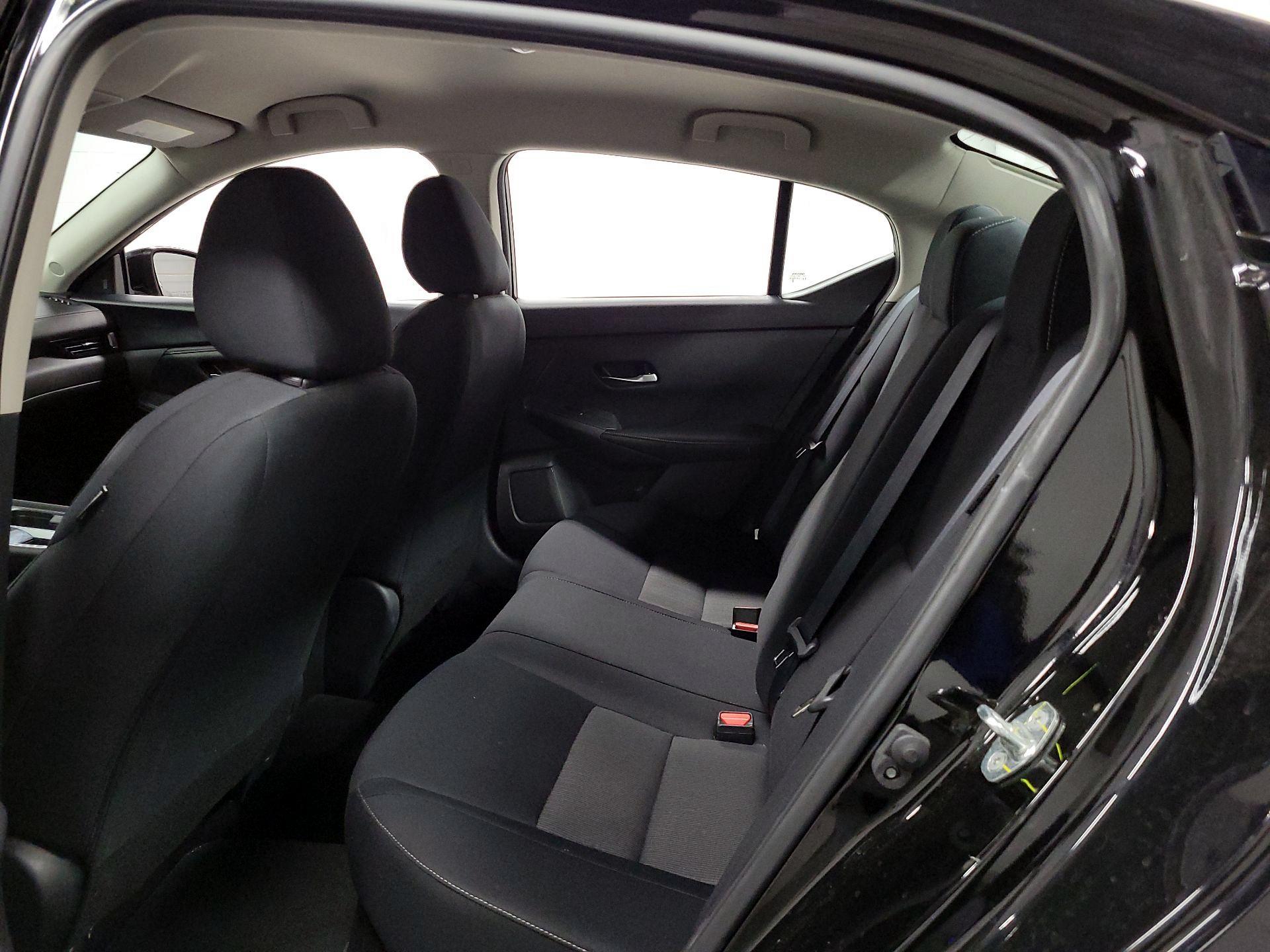 Thumbnail: 2023 Nissan Sentra - 15